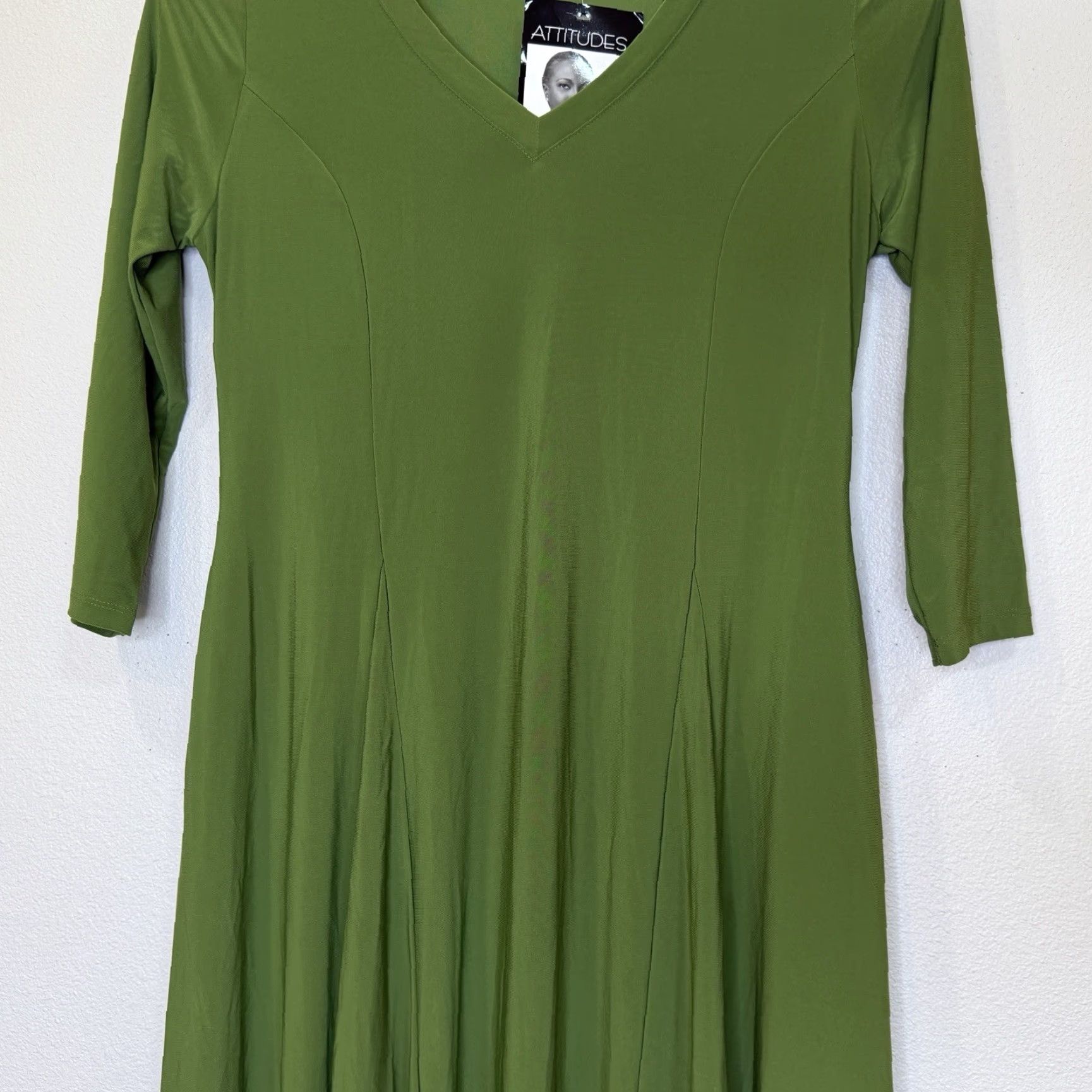 Vintage VINTAGE Attitudes by Renee Como Jersey Midi Swing A-Line Dress Size Small Solid Green 3/4 Sleeve V-Neck Stretch Womens Size S / US 4 / IT 40 - 3 Thumbnail
