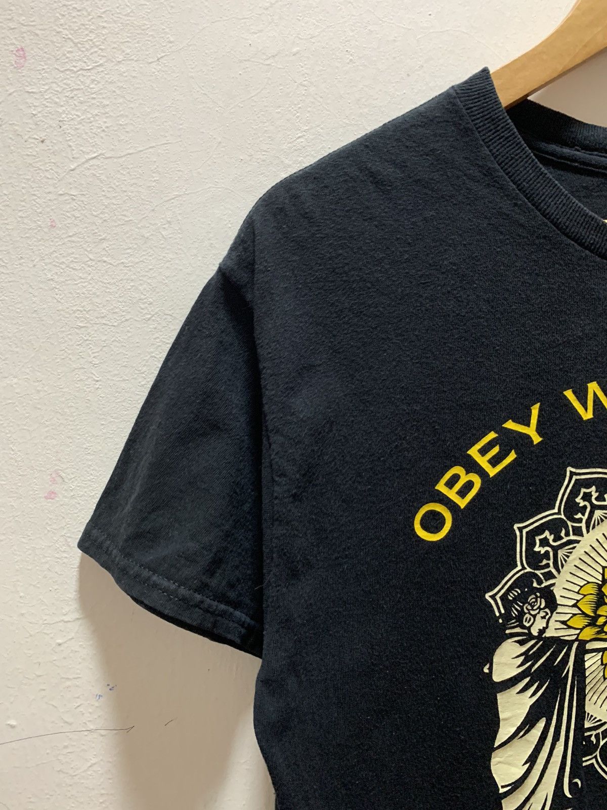 Obey Obey Worldwide Medium Size Size US M / EU 48-50 / 2 - 6 Thumbnail