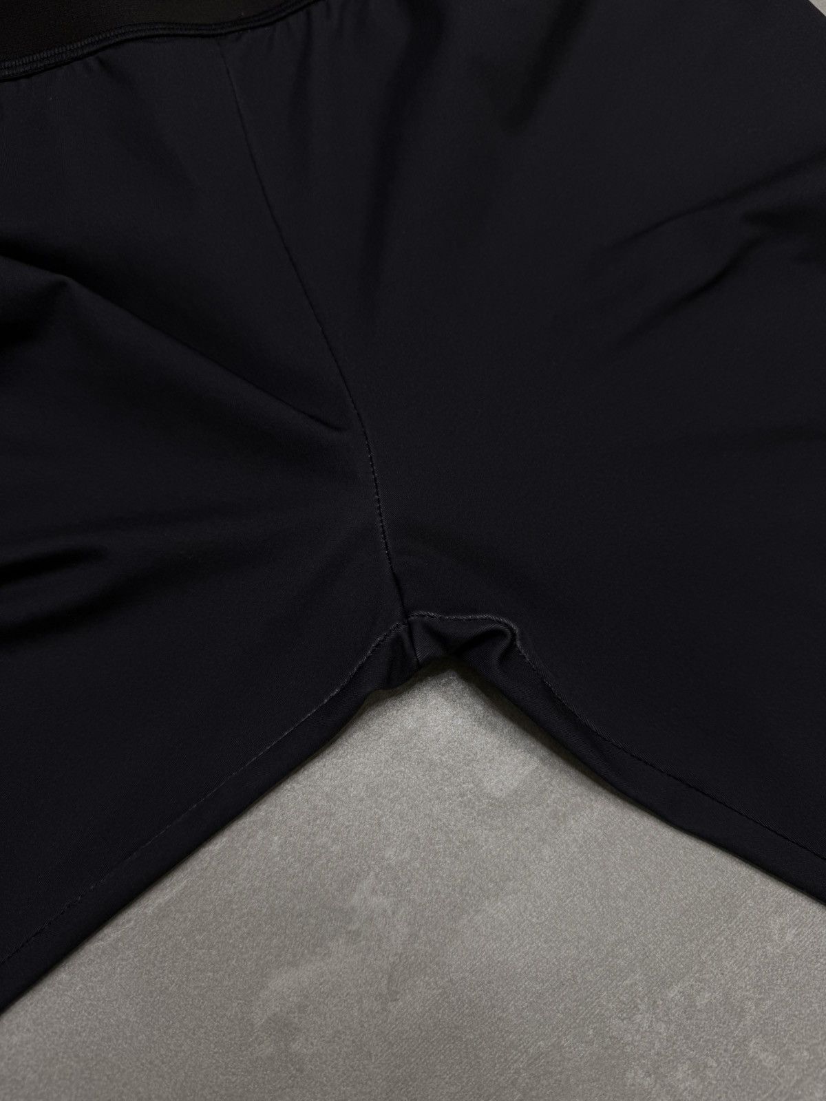 Givenchy Givenchy Black Paris Sport Leggings size 40(s-m) Size 27" / US 4 / IT 40 - 16 Thumbnail