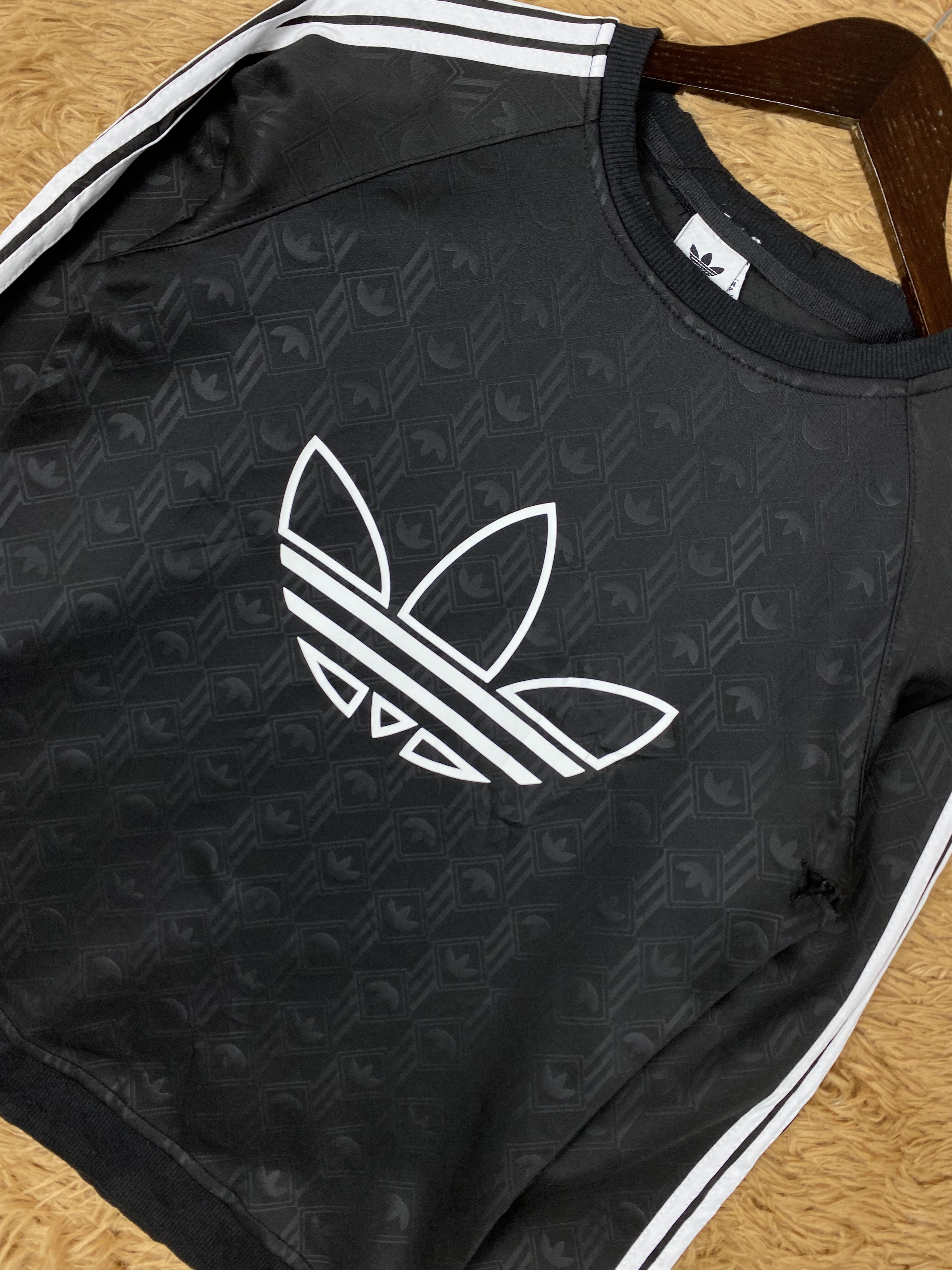 Adidas Vintage Adidas Trefoil Three Stripe Sweatshirts PS0300 Size US L / EU 52-54 / 3 - 2 Thumbnail