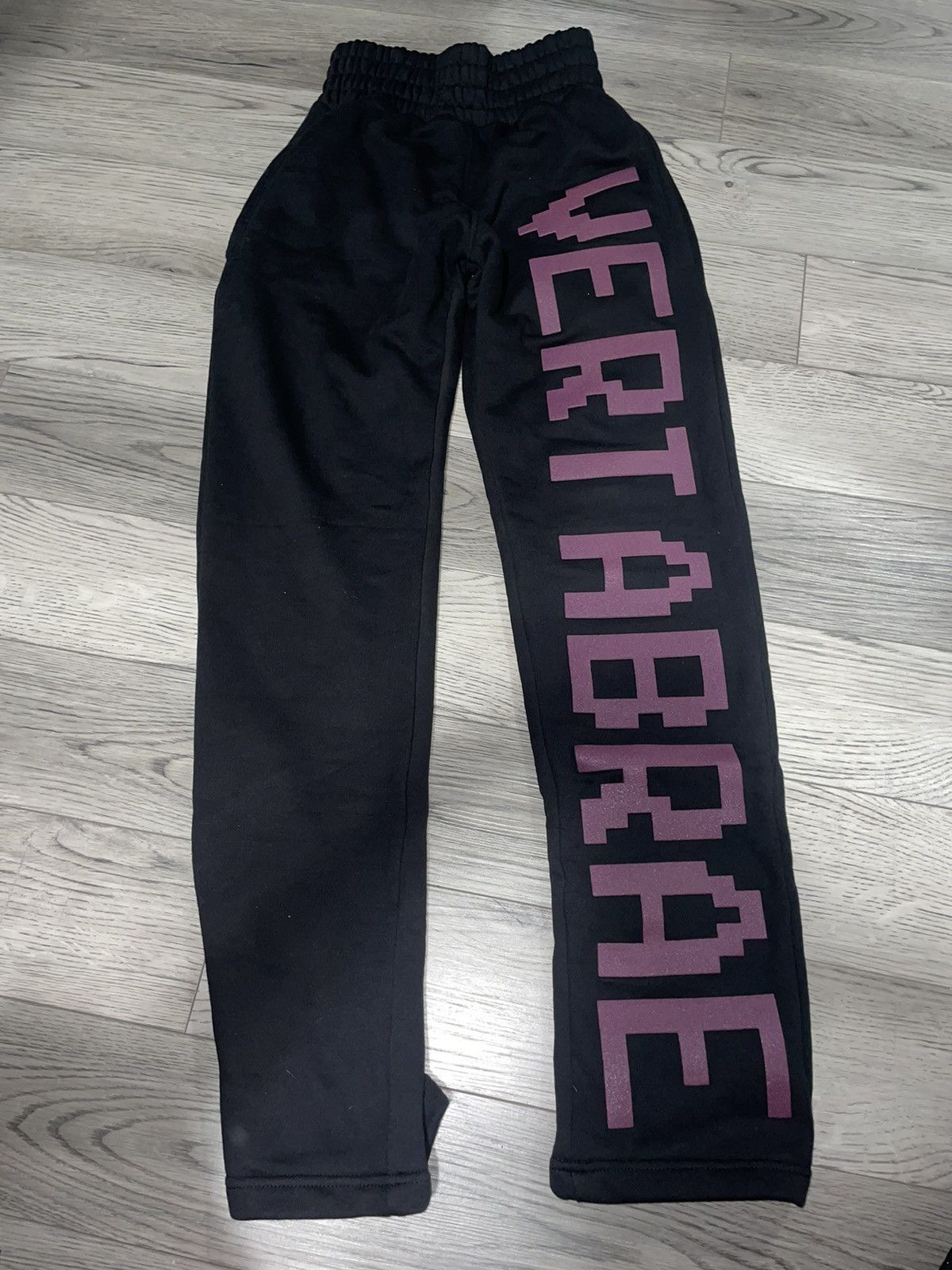 Black verts