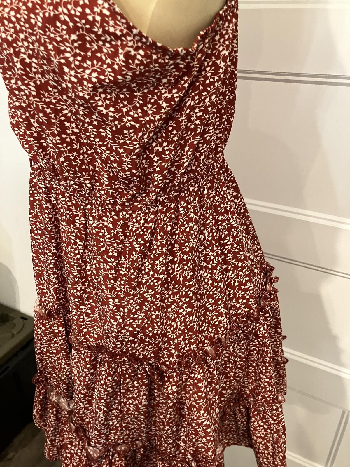 Shein SHEIN Red Floral Tiered Spaghetti Strap Dress Size L / US 10 / IT 46 - 6 Thumbnail