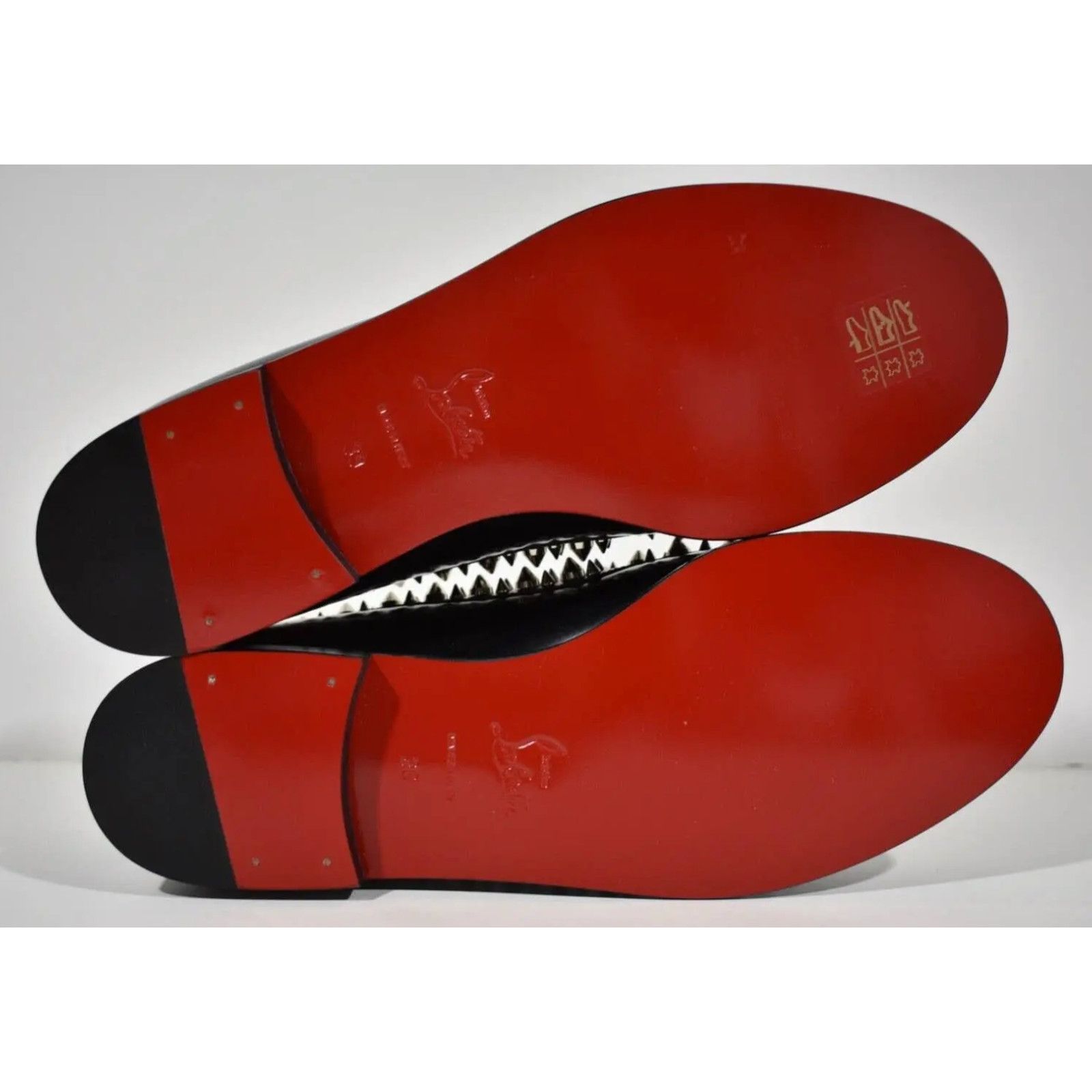 Christian Louboutin Mattia Spikes Donna Flat Black Calf Leather Slip Loafer 39 Size US 9 / IT 39 - 11 Thumbnail