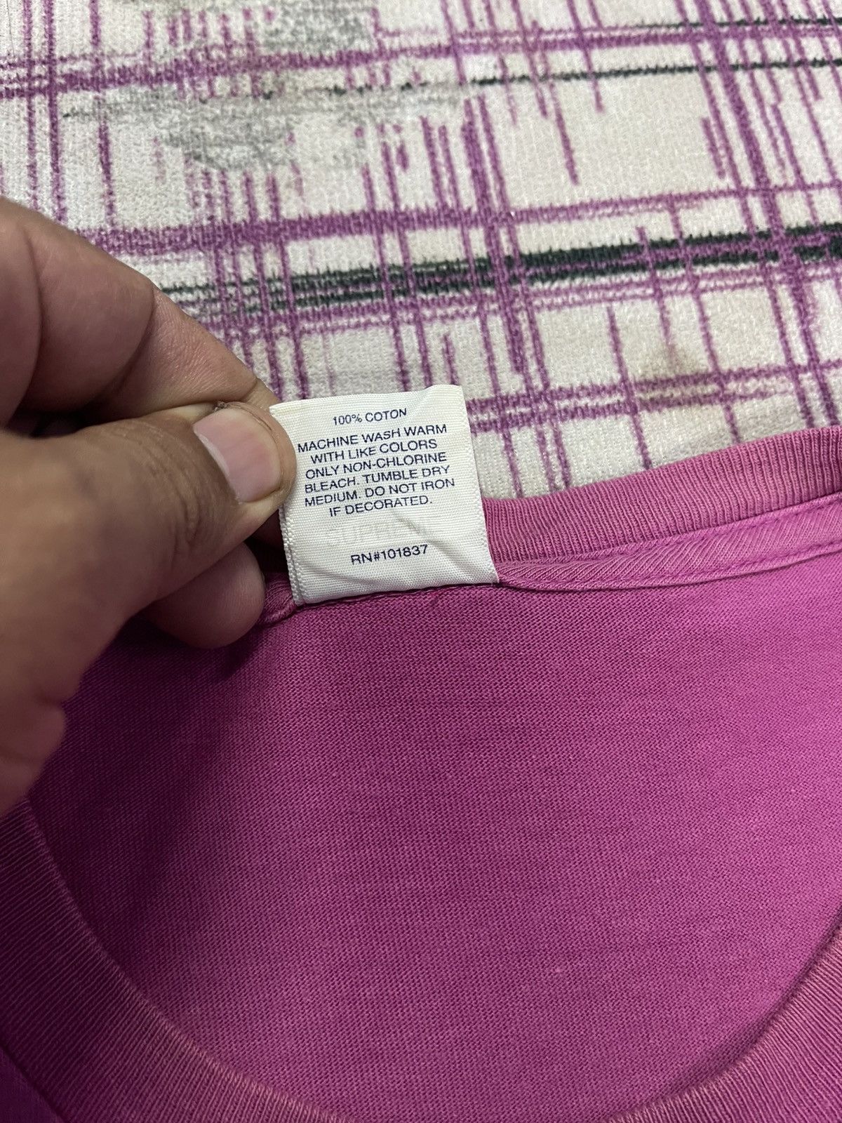 Supreme VINTAGE FW19 SUPREME PINK SMOKE LOGO VERY RARE Size US M / EU 48-50 / 2 - 5 Thumbnail