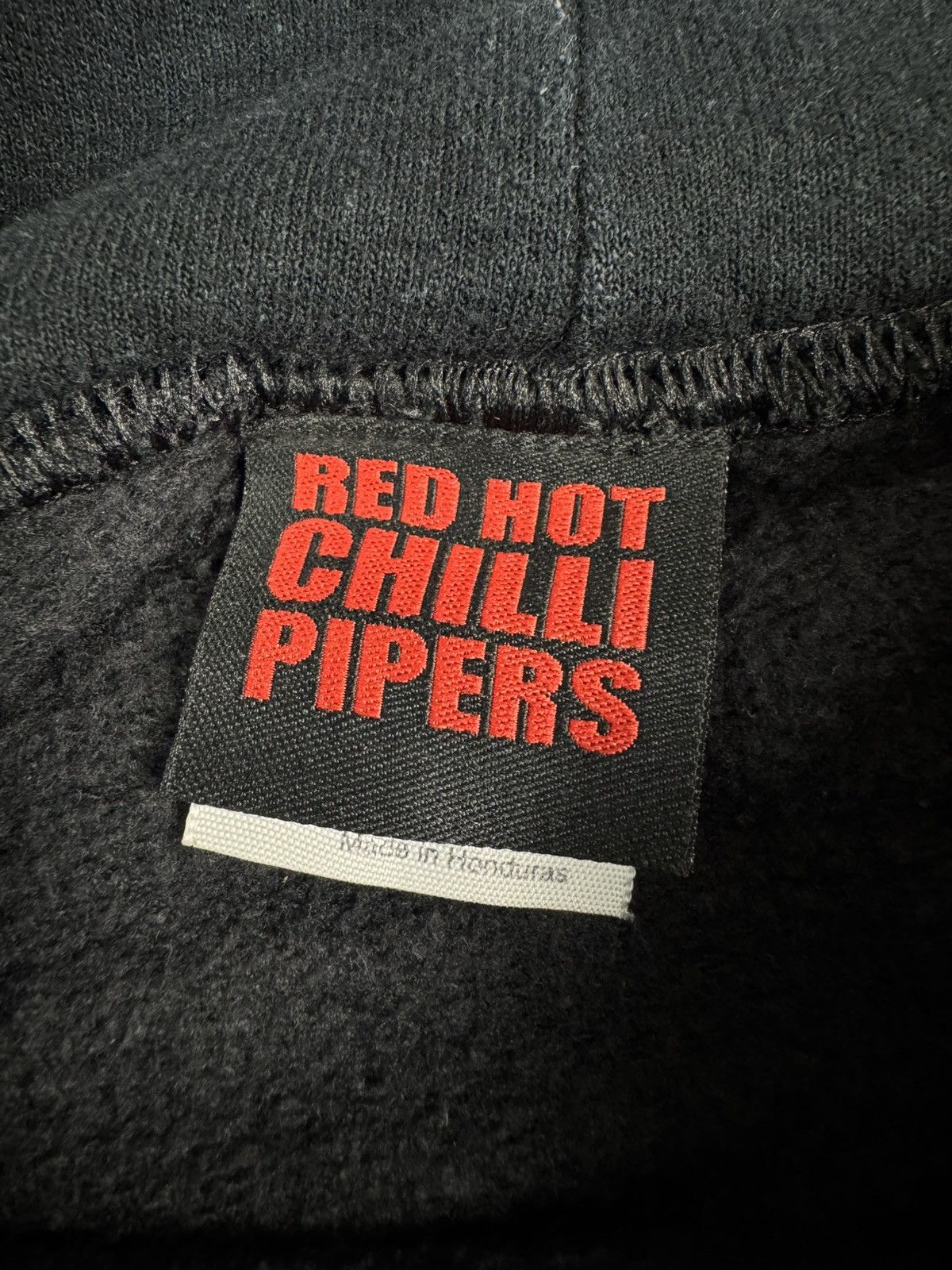 Band Tees Vintage 00s Red Hot Chilli Peppers kilted generation hoodie Size US M / EU 48-50 / 2 - 5 Thumbnail
