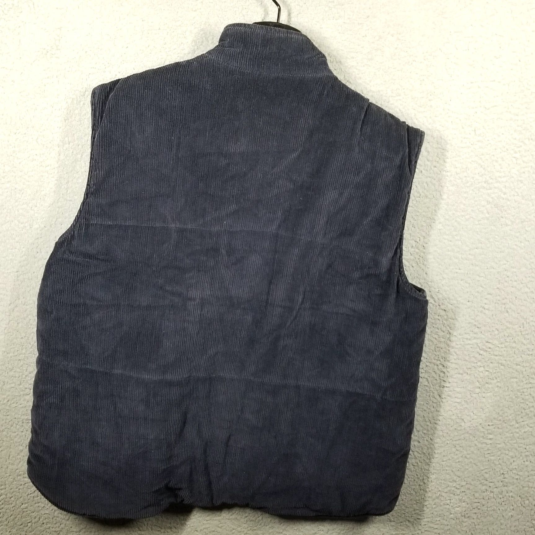 Vintage VINTAGE 90s Reversible Puffer Vest Jacket Mens Large Blue Corduroy Streetwear Aztec Size US L / EU 52-54 / 3 - 4 Thumbnail