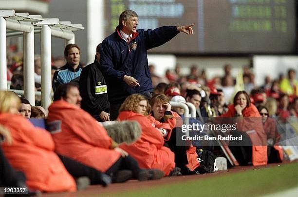 Nike 1998-99 Arsenal Nike Reversible Padded Bench Coat Size US L / EU 52-54 / 3 - 12 Thumbnail
