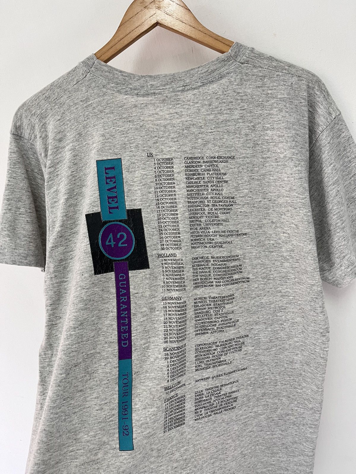 Band Tees 90’s Level 42 Tour Size US L / EU 52-54 / 3 - 2 Thumbnail