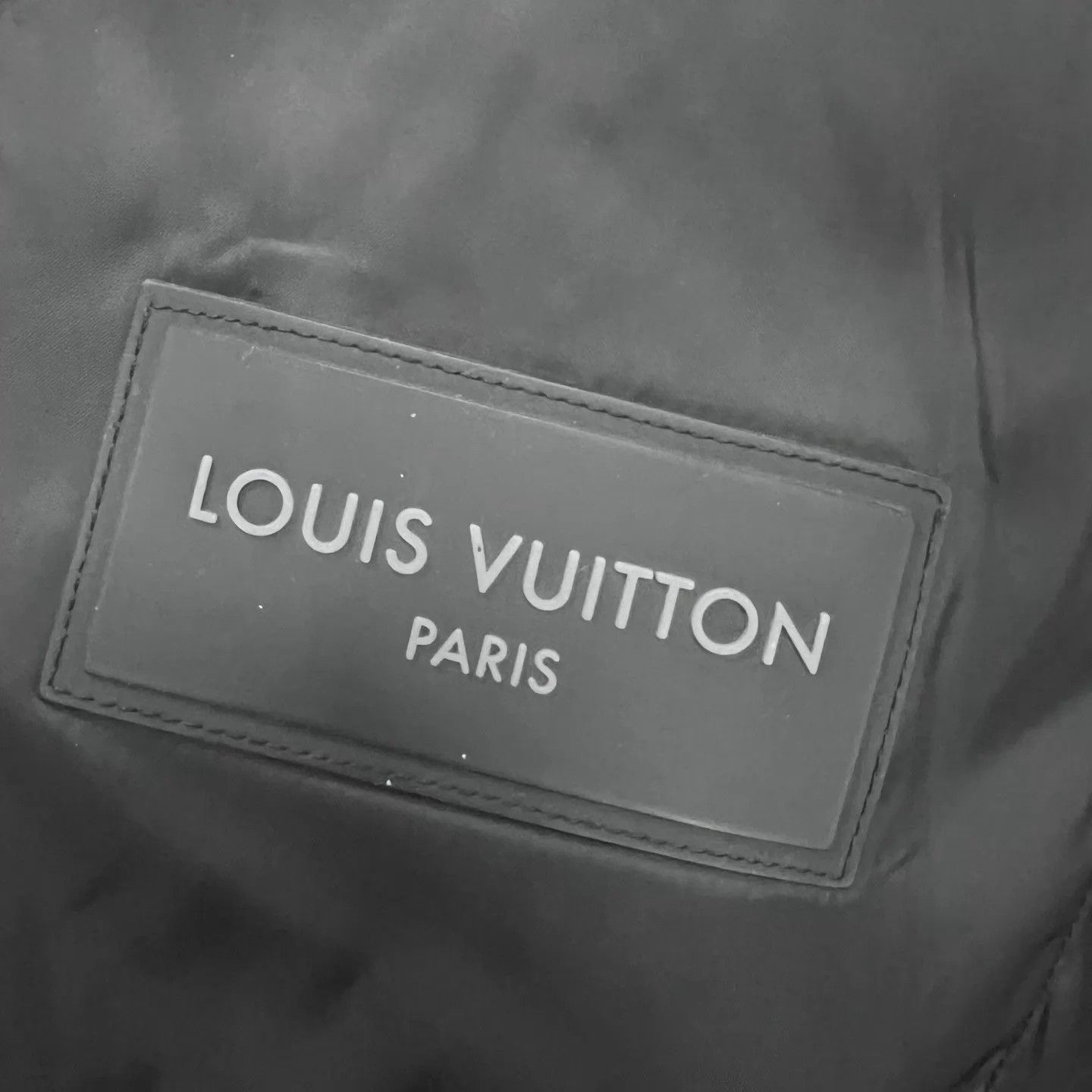 Louis Vuitton Louis Vuitton Size US L / EU 52-54 / 3 - 3 Thumbnail