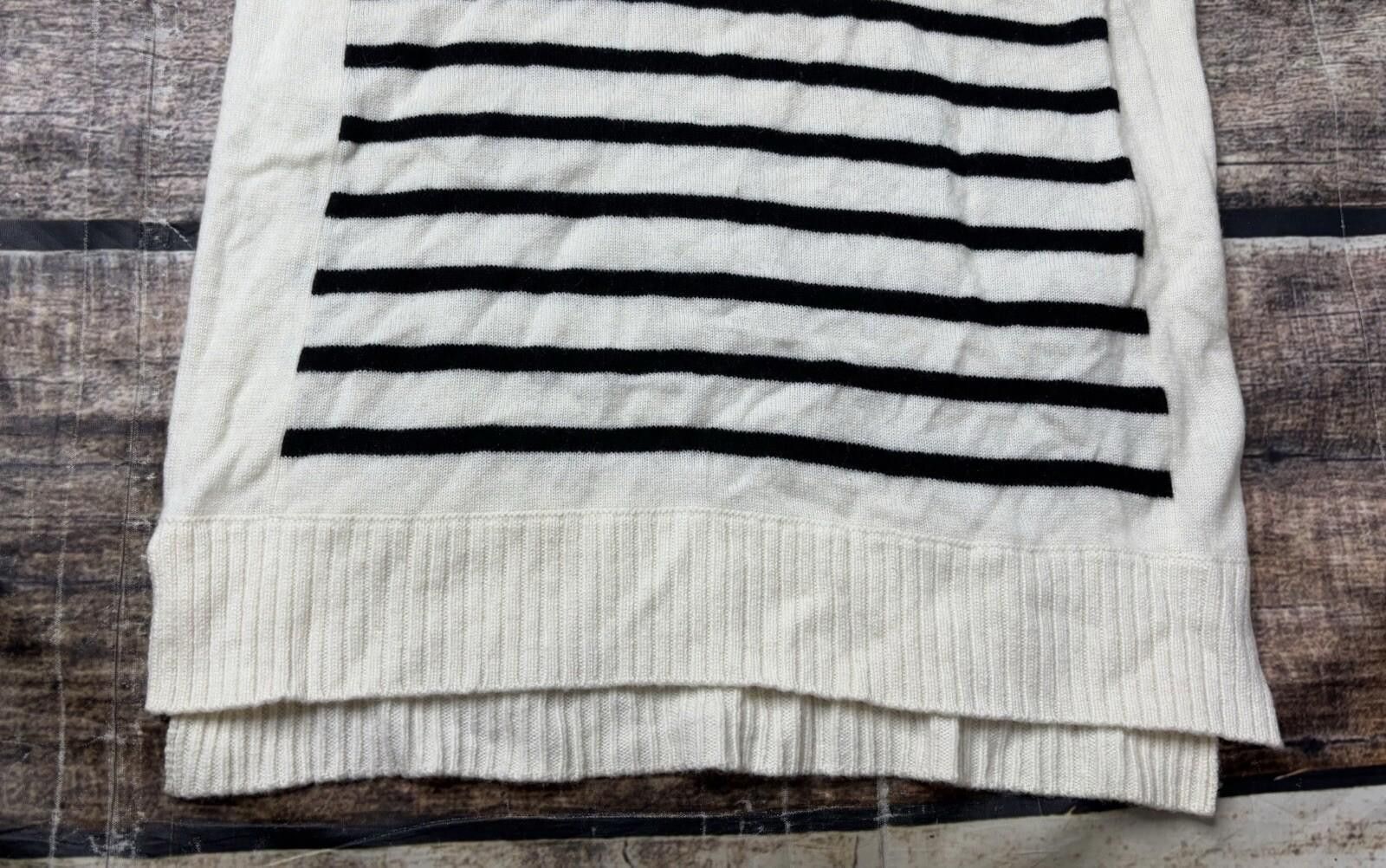 Club Monaco Club Monaco Sweater Womens XS Italian Leigh Cashmere $249 Size XS / US 0-2 / IT 36-38 - 5 Thumbnail