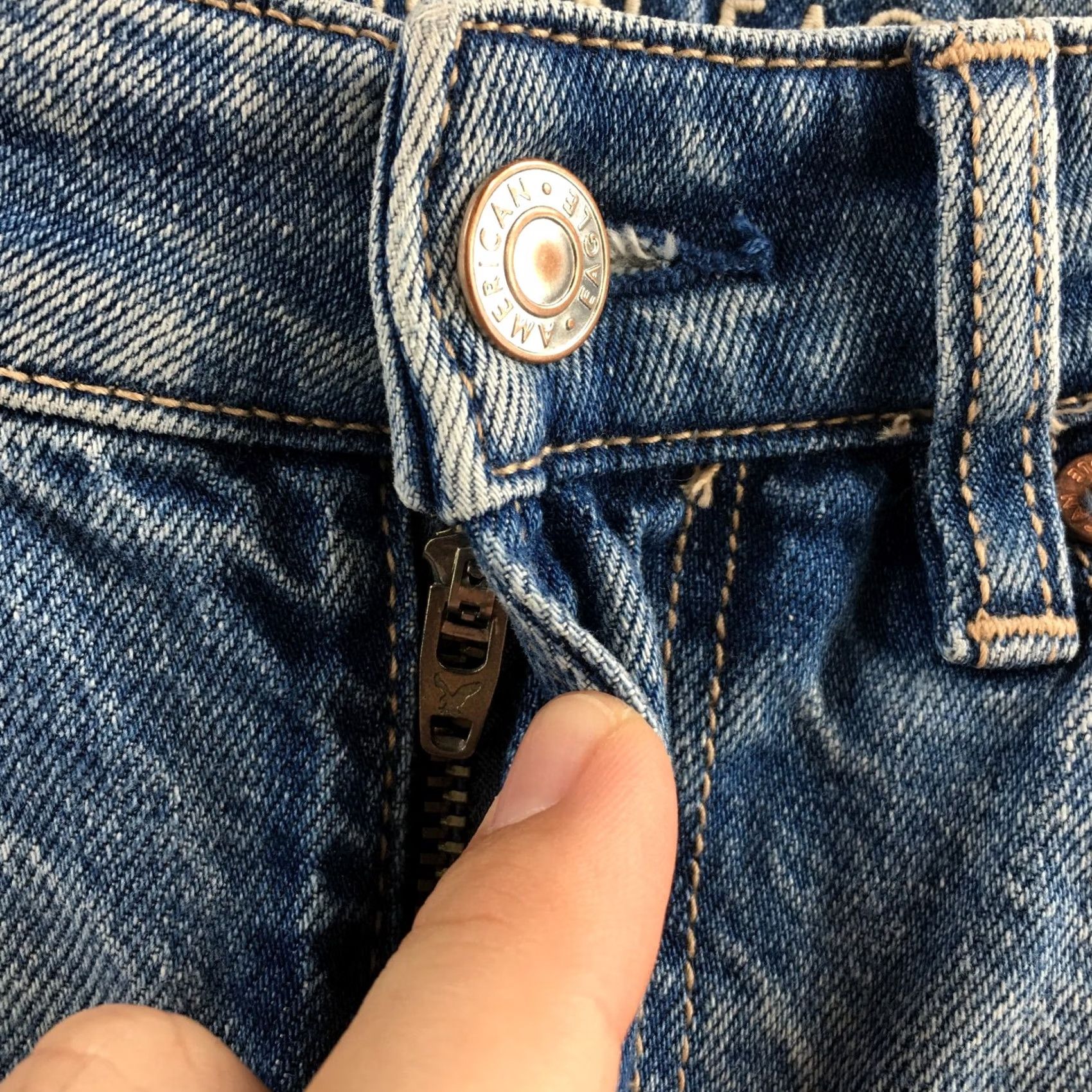 American Eagle Outfitters American Eagle Outfitters Skinny Jeans Womens 2 Short Blue Denim Distressed Zip Pants Jeans Blue Distressed Womens 2 Short Regular Mens Girls Size 26" / US 2 / IT 38 - 5 Thumbnail