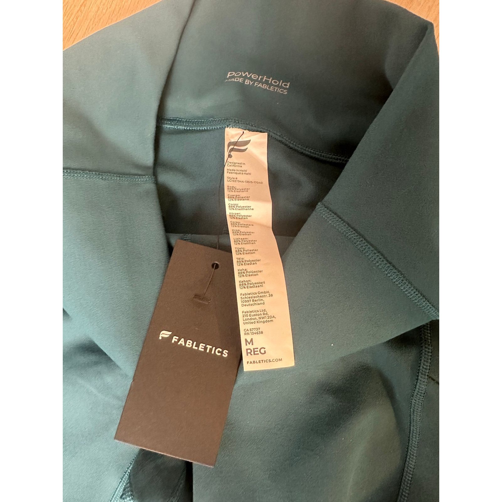 Fabletics Fabletics x Becky G PowerHold Green Legging - Size M Size 28" / US 6 / IT 42 - 8 Thumbnail