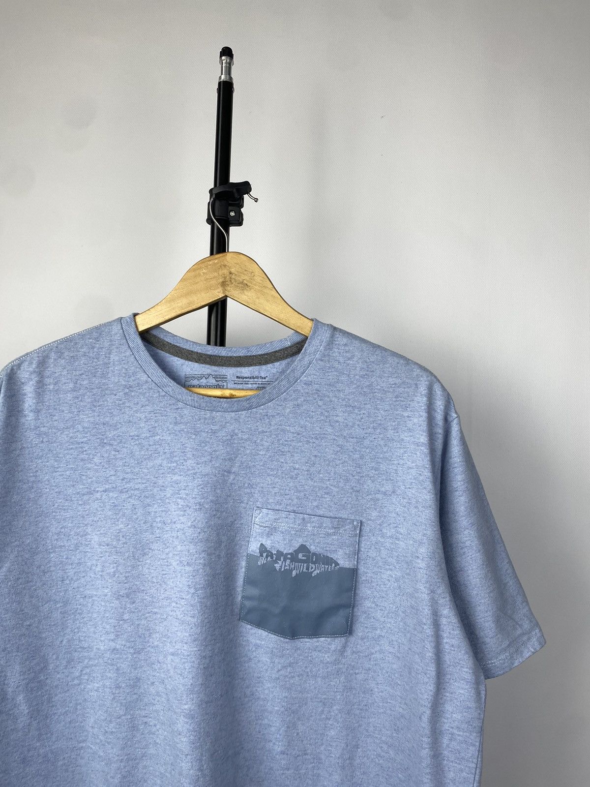 Patagonia × Vintage Patagonia Big logo Outdoor vintage mountains t shirt Size US M / EU 48-50 / 2 - 6 Thumbnail