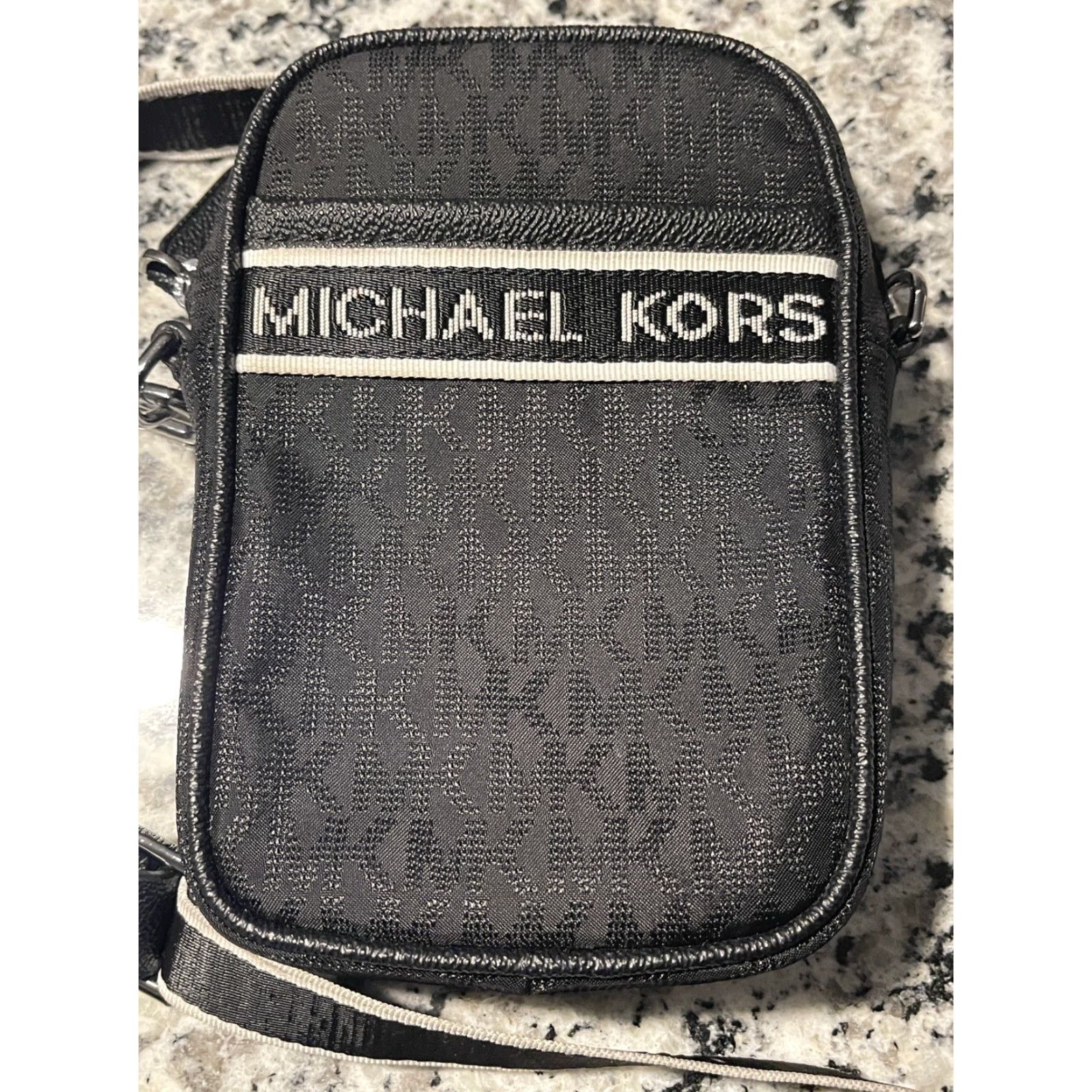Michael Kors Michael Kors Kent Logo Jacquard Smartphone Crossbody Bag Black, Small, Women's Crossbody, Nylon, Logo, Elliot Model Size ONE SIZE - 2 Thumbnail