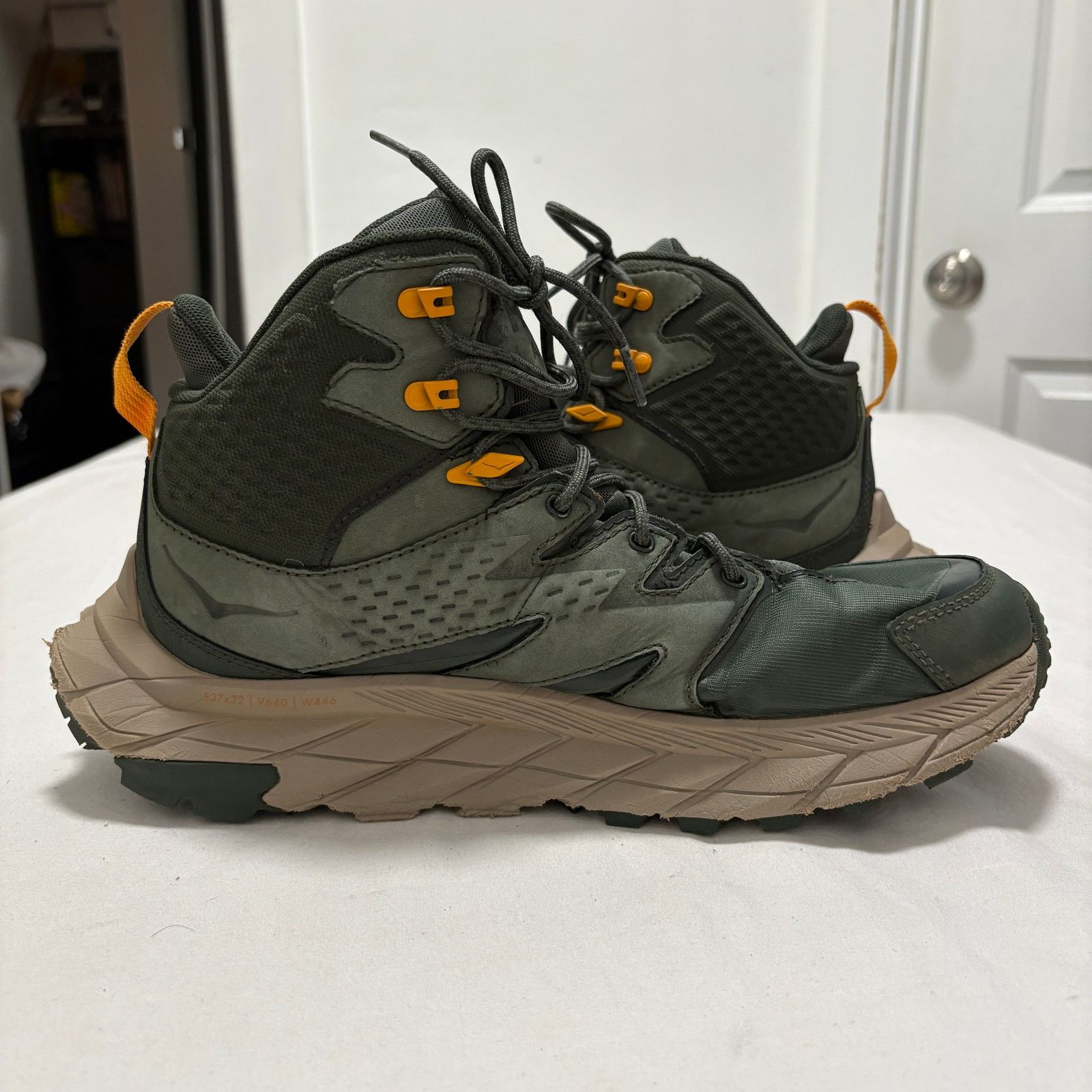 Hoka Hoka Anacapa Mid Gore-Tex Hiking Shoes Thyme Size 10D Size US 10 / EU 43 - 6 Thumbnail