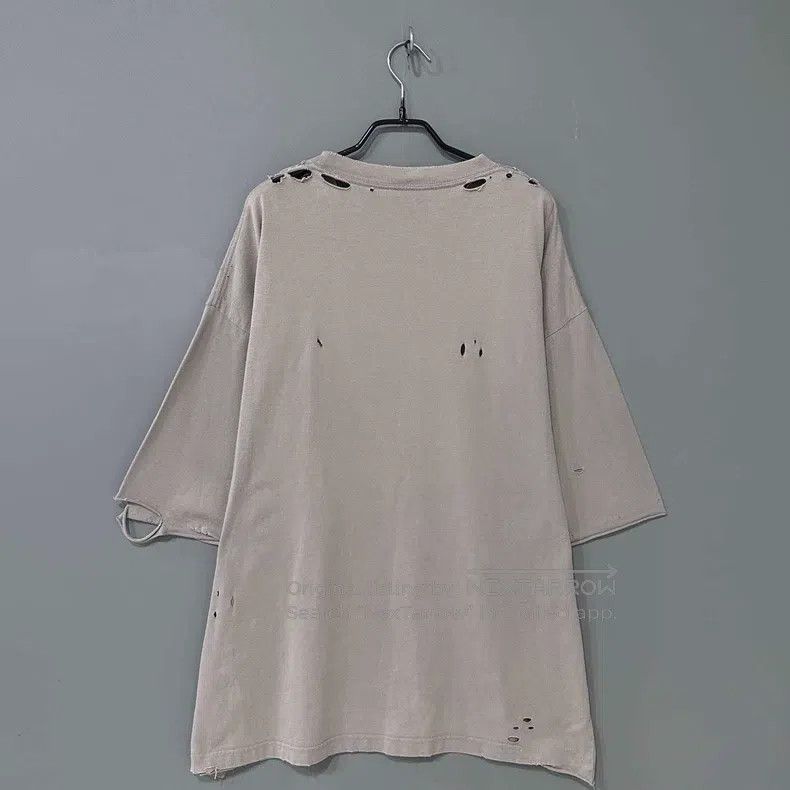 Balenciaga Balenciaga Distressed fuzzy logo short-sleeve Size US S / EU 44-46 / 1 - 4 Thumbnail