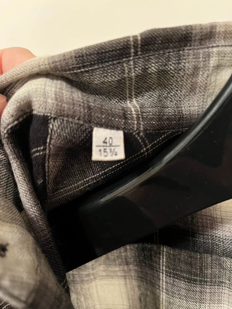 Yves Saint Laurent Saint LaruentBlack and white plaid shirt 2502-Nextarrow Size US XXS / EU 40 - 4 Thumbnail