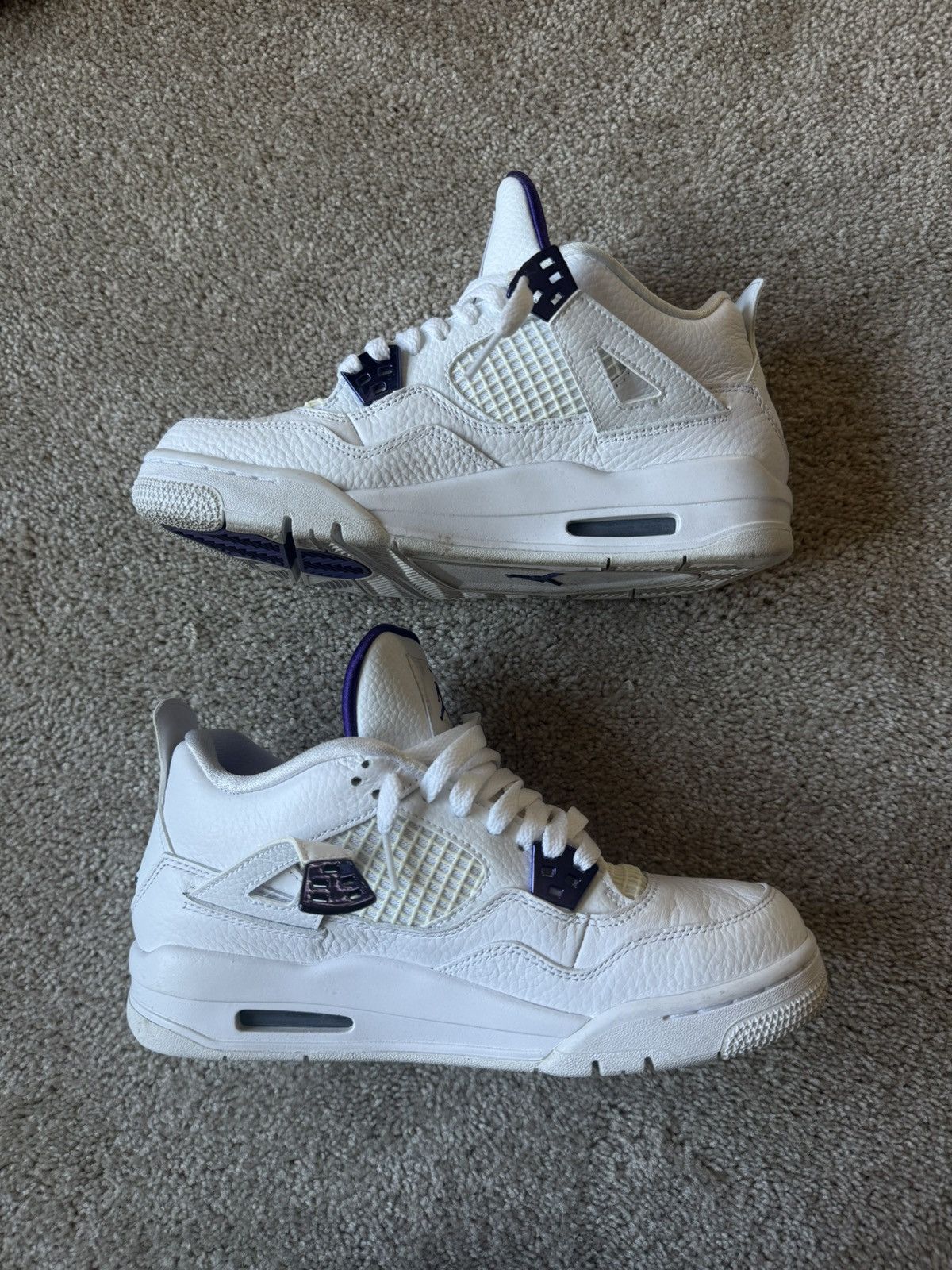Jordan Brand Air Jordan 4 Retro Purple Metallic Size US 7 / EU 40 - 2 Thumbnail