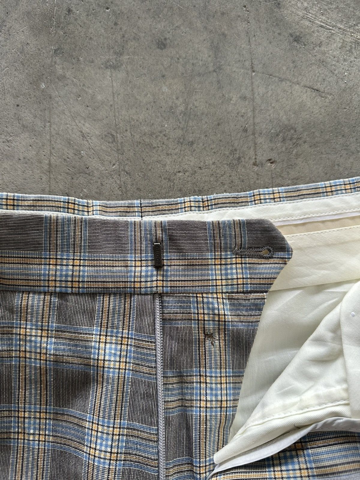Gucci Gucci Plaid Trousers Pant Size 30" / US 8 / IT 44 - 3 Thumbnail