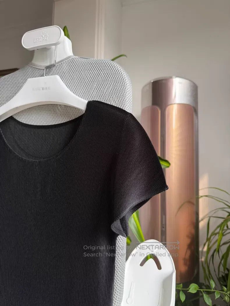 Issey Miyake Issey Miyake Black short-sleeve Size L / US 10 / IT 46 - 7 Thumbnail