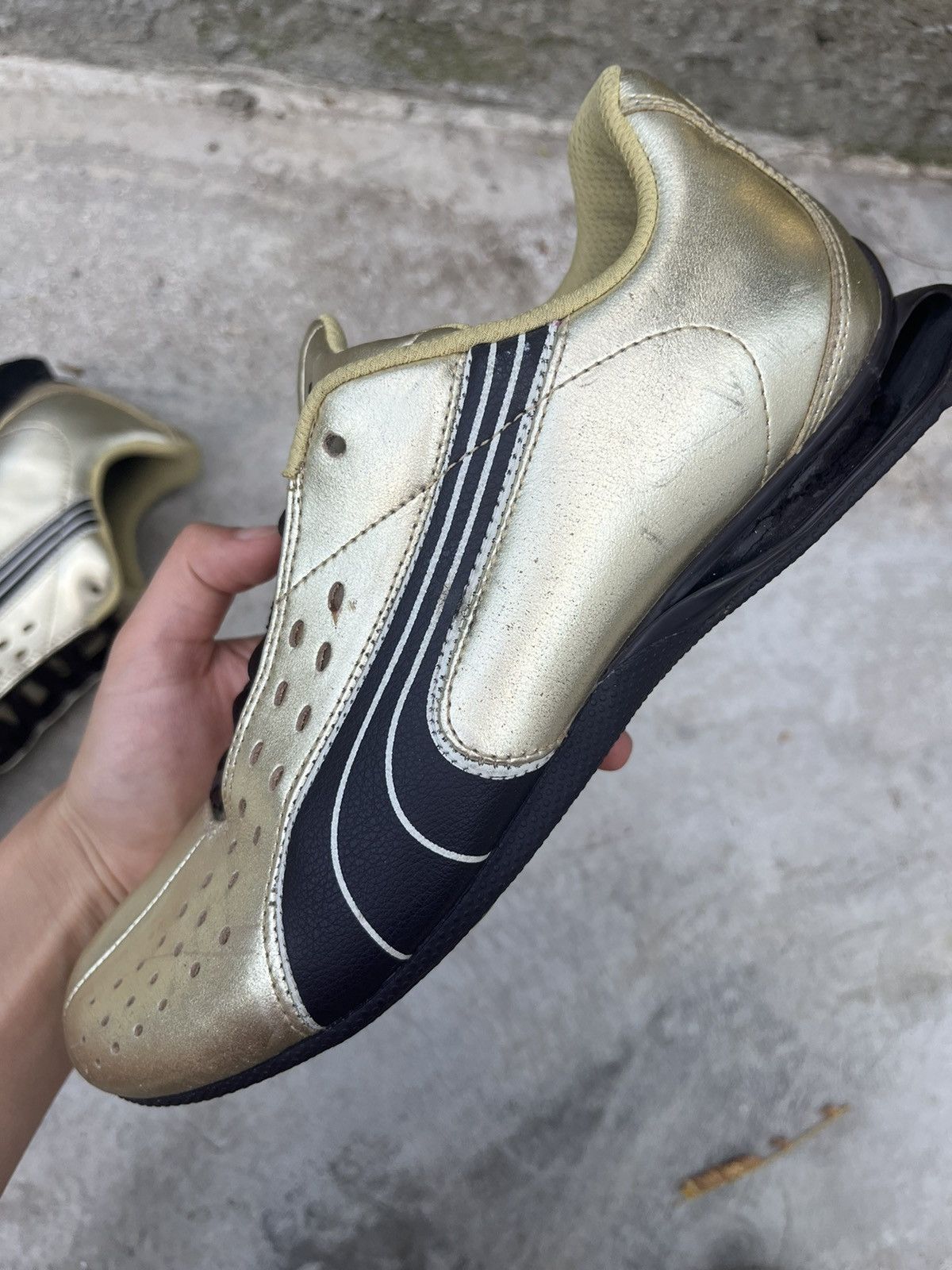 Japanese Brand × Puma × Vintage Vintage 00’s Puma Y2K “Gold” Japanese Sneakers Size US 6 / IT 36 - 4 Thumbnail