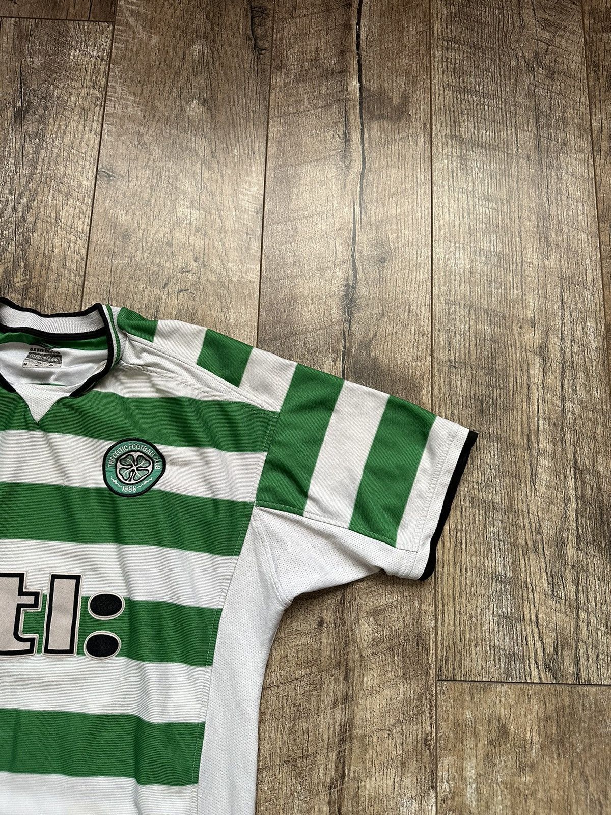 Umbro 2001/02 Umbro Celtic FC Distressed Vintage Home Jersey Size US L / EU 52-54 / 3 - 2 Thumbnail
