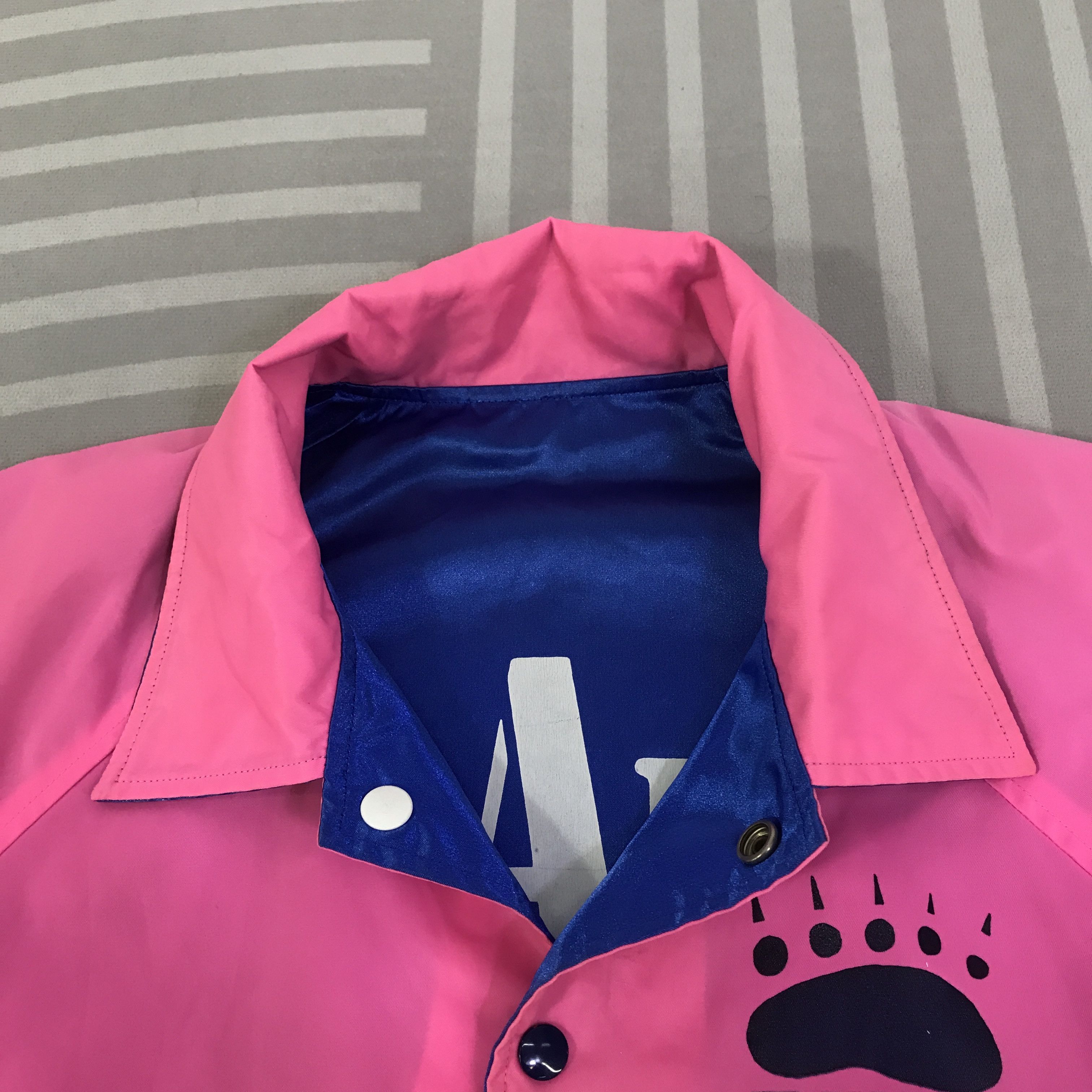 Japanese Brand Village stone Bears Boys & Girls Bombers Jacket K115B5 Size US L / EU 52-54 / 3 - 5 Thumbnail