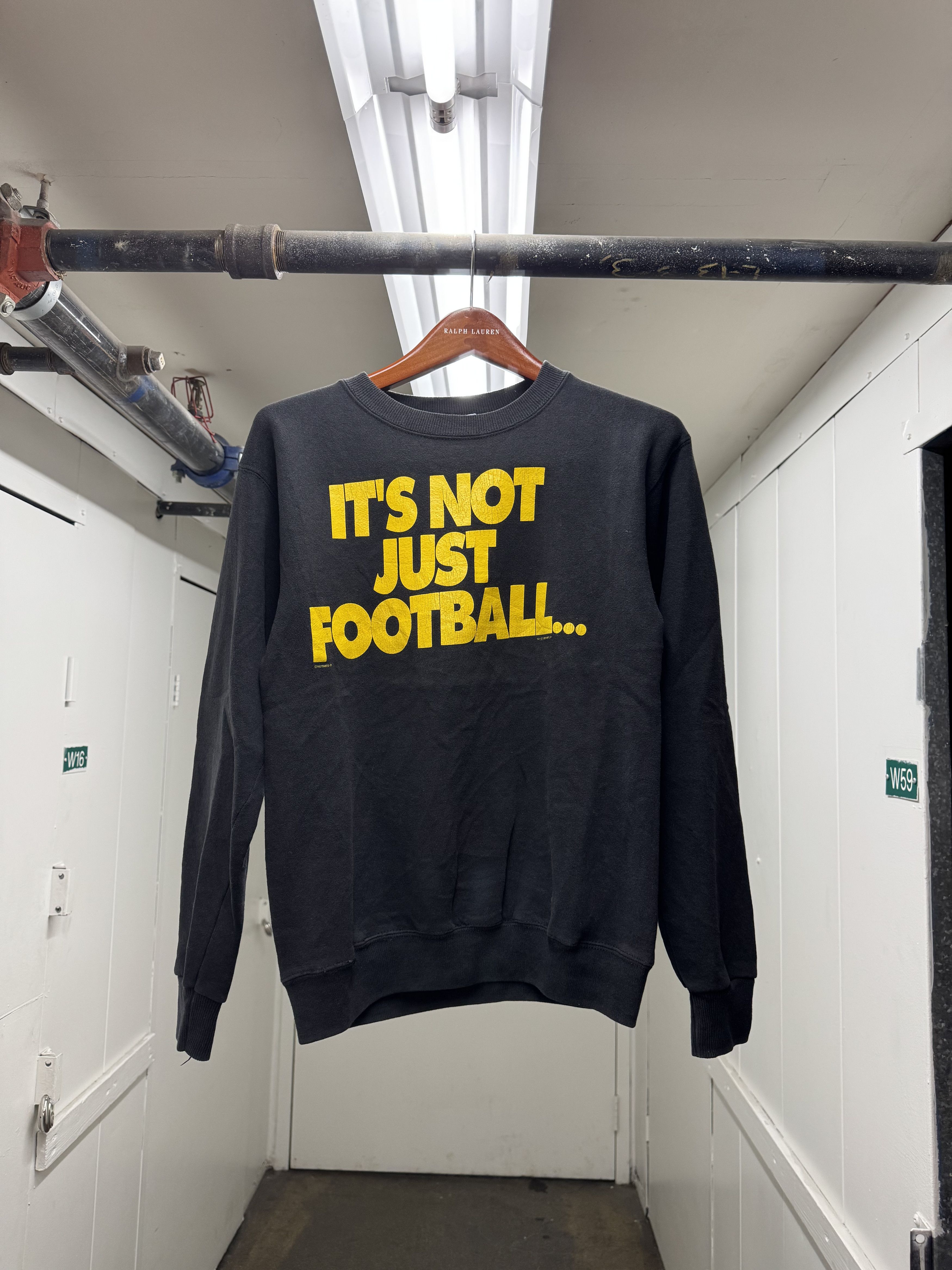 Lee Vintage 1995 Steelers It's Not Just Football NFL Sweatshirt Size US L / EU 52-54 / 3 - 1 Thumbnail