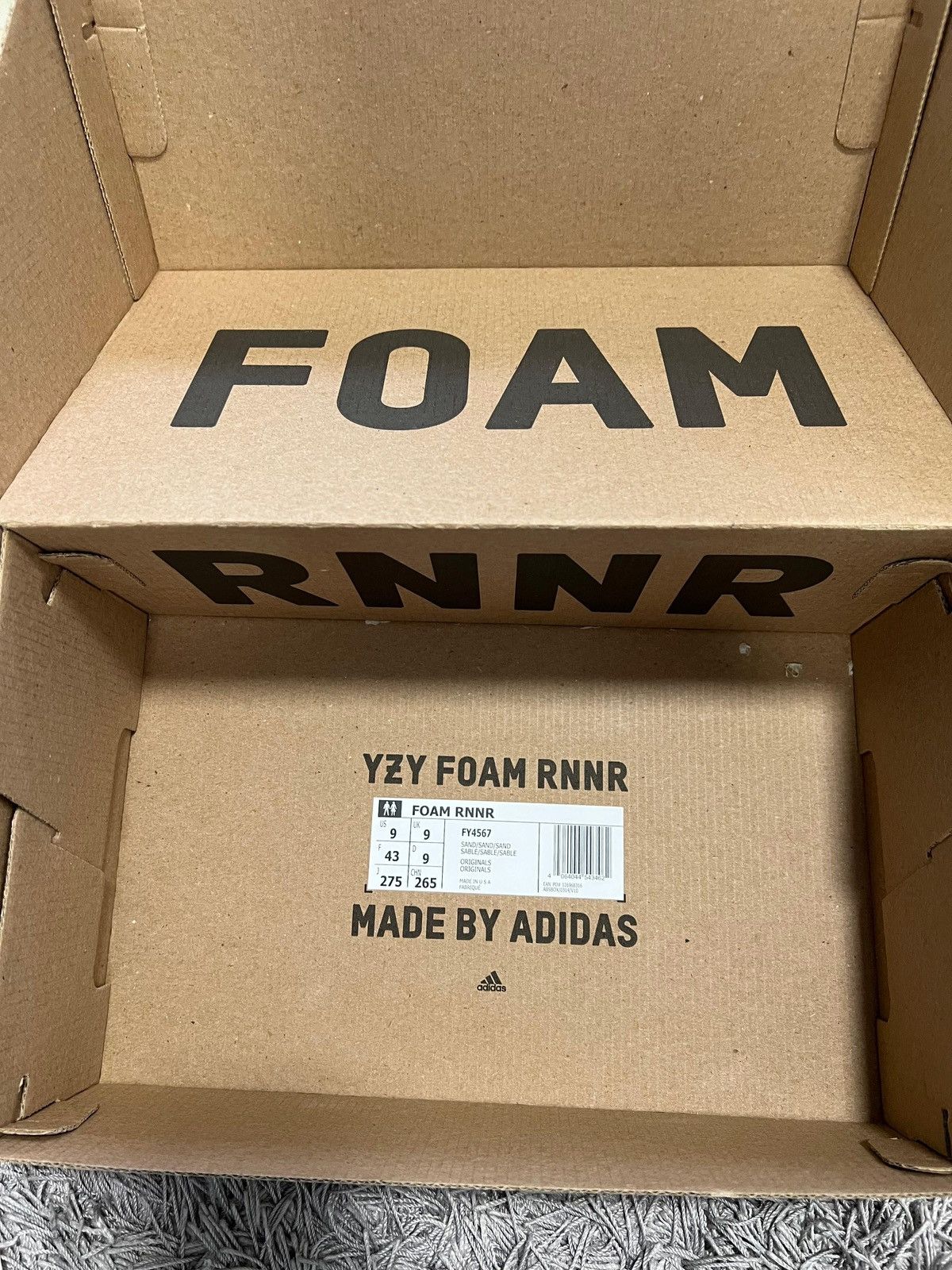 Adidas Adidas Yeezy Foam RNNR Sand Size US 9 / EU 42 - 15 Thumbnail