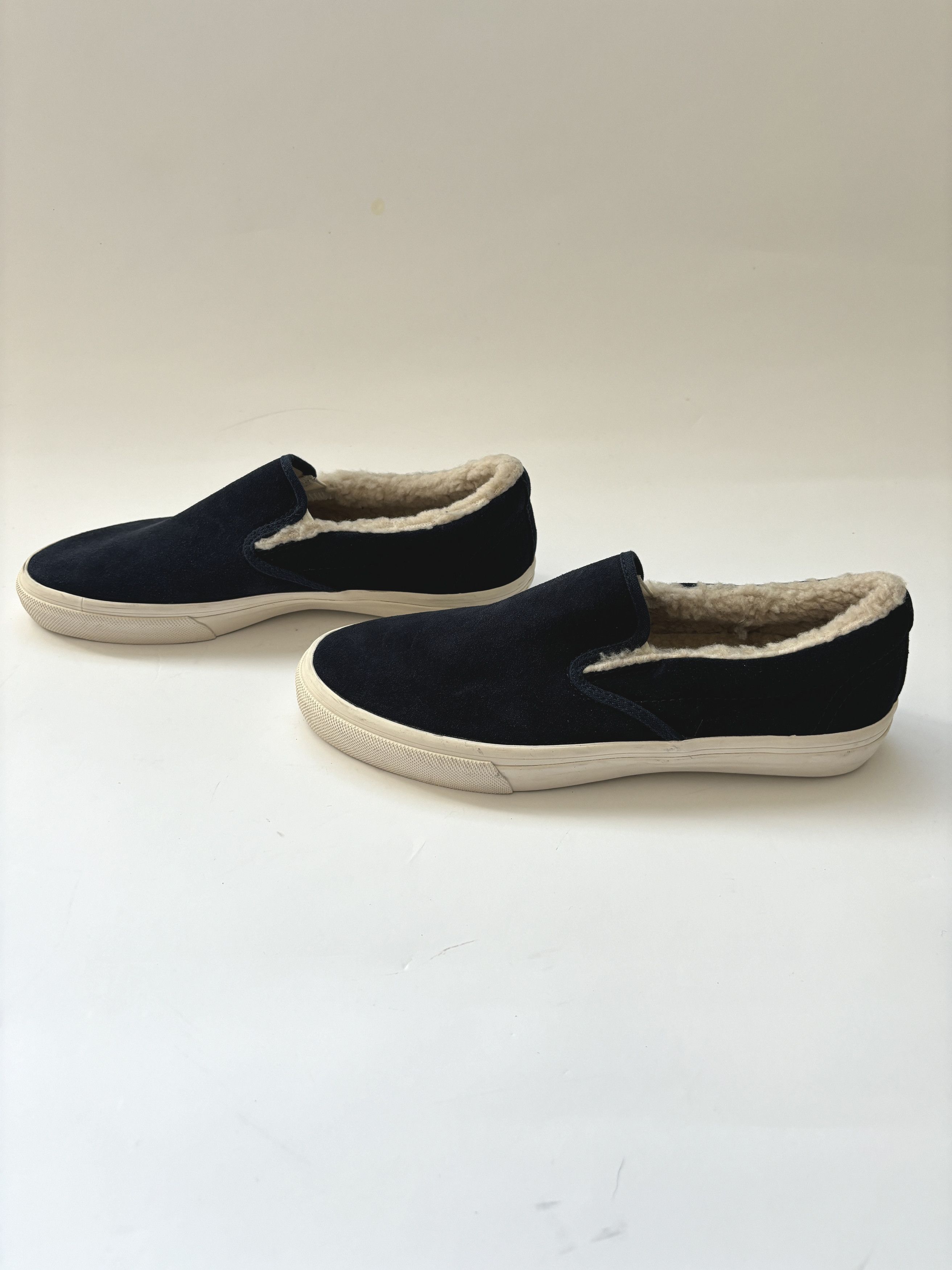 Comme des Garcons ⚡️QUICK SALE⚡️Comme des Garcons Junya Watanabe Slip-Ons Size US 6.5 / EU 39-40 - 4 Thumbnail