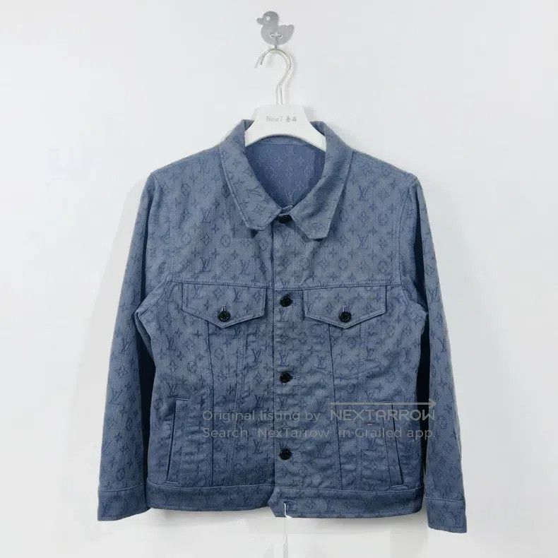 Louis Vuitton Louis Vuitton Monogram embossed dark print full-print Logo Size US L / EU 52-54 / 3 - 1 Thumbnail
