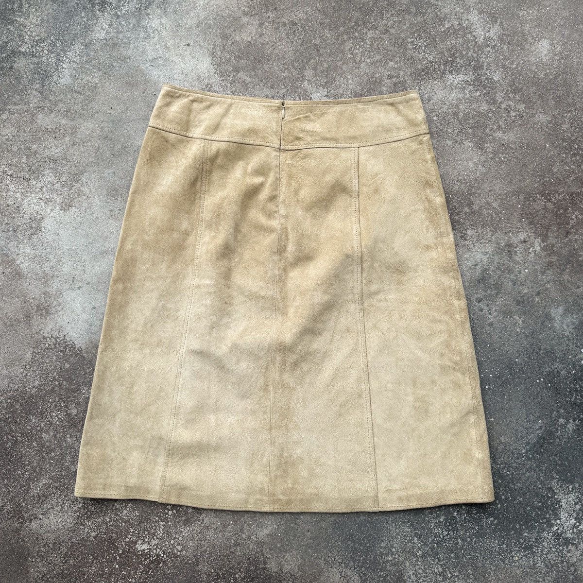 Morgan De Toi Moran de Toi Vintage Suede Leather Skirt (Bella Hadid owned) Size 26" / US 2 / IT 38 - 3 Thumbnail