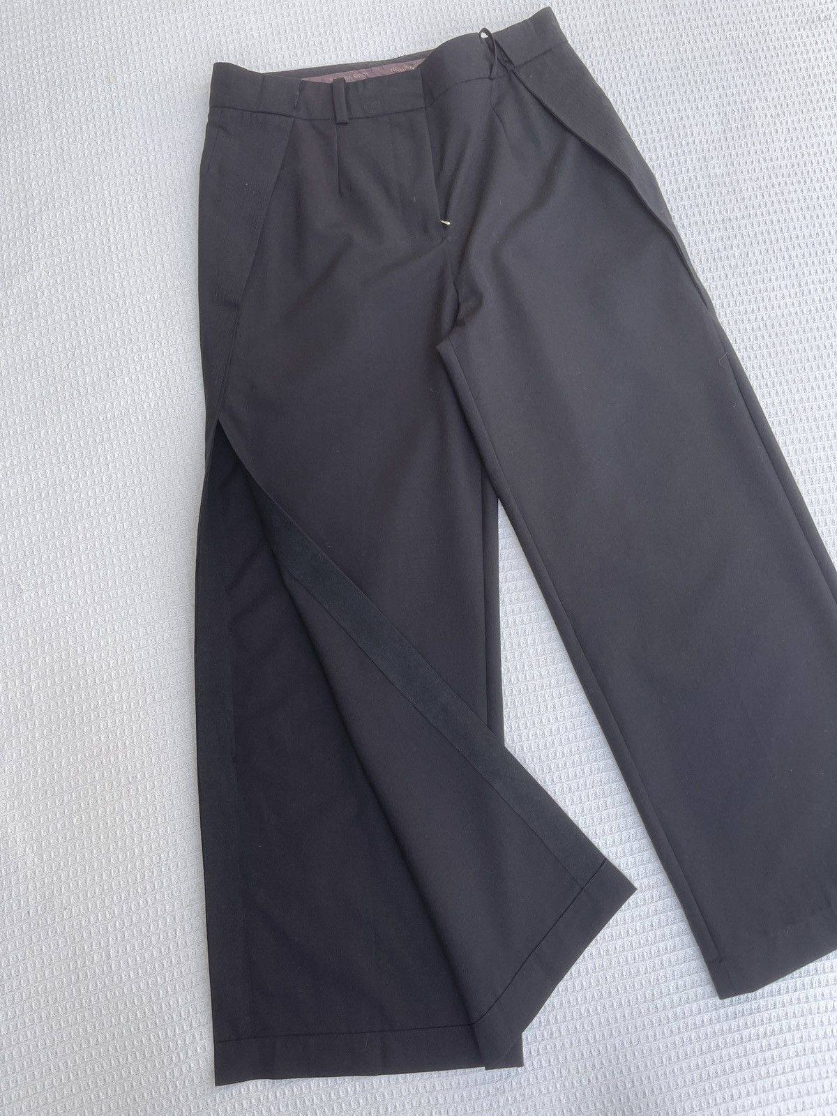 Louis Vuitton Last Drop🔥Rare🔥Vintage Louis Vuitton Casual Pants Size 29" - 1 Thumbnail
