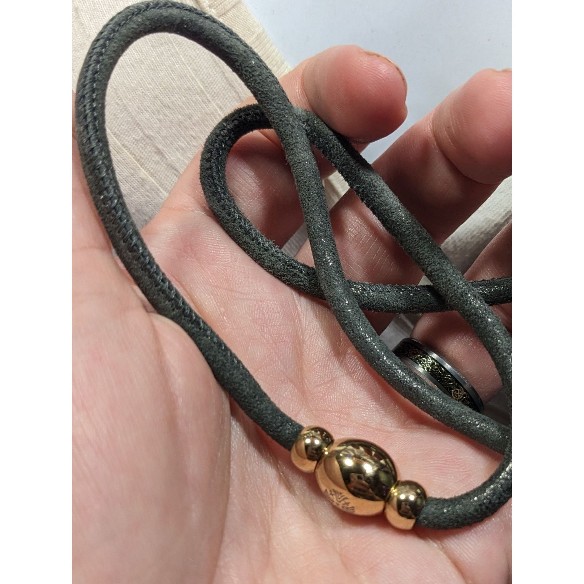Other Modern Qudo Shimmery Grey Suede Wrap Bracelet Size ONE SIZE - 7 Thumbnail