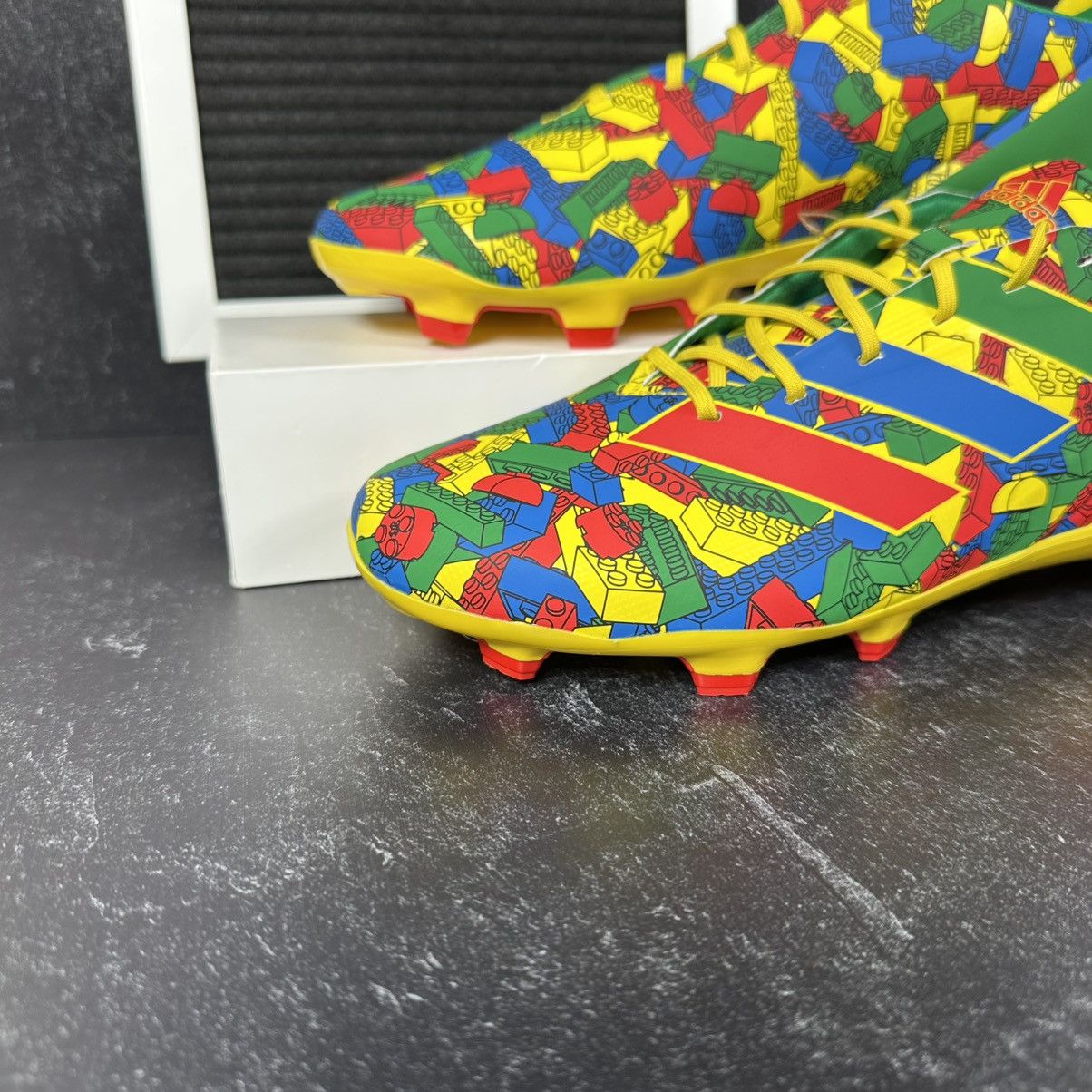 Adidas LEGO X GAMEMODE FG TEAM YELLOW RED BRICKS MENS SOCCER CLEATS Size US 7.5 / EU 40-41 - 5 Thumbnail