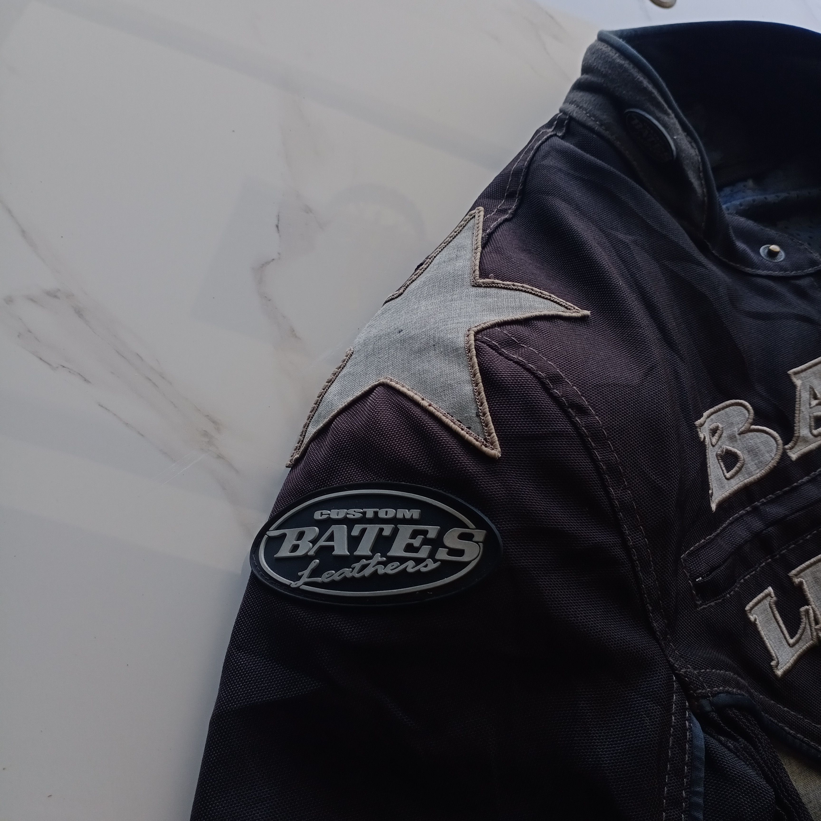 Bates Hats Custom Bates Leathers Motorcycle Biker USA Jacket Vintage Size US L / EU 52-54 / 3 - 11 Thumbnail