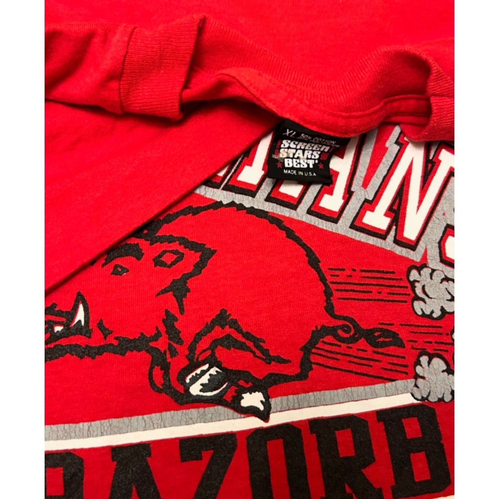 Vintage VINTAGE Arkansas Razorbacks University VTG Shirt Mens XL Red 1990s 90s University Sports Hip Hop USA Shirt Size US XL / EU 56 / 4 - 2 Thumbnail