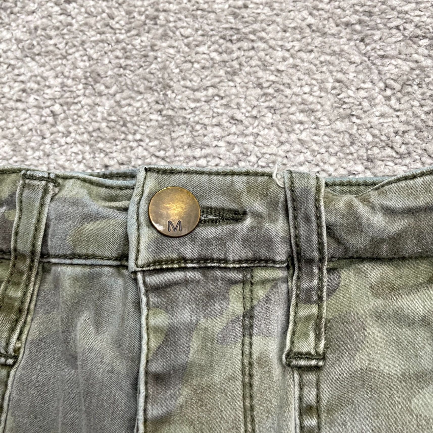 Mossimo Mossimo Camouflage Jeans Womens 8/29 High Rise Jegging Denim 27x26 City USA Classic Outdoor 8 Womens Size 30" / US 8 / IT 44 - 3 Thumbnail