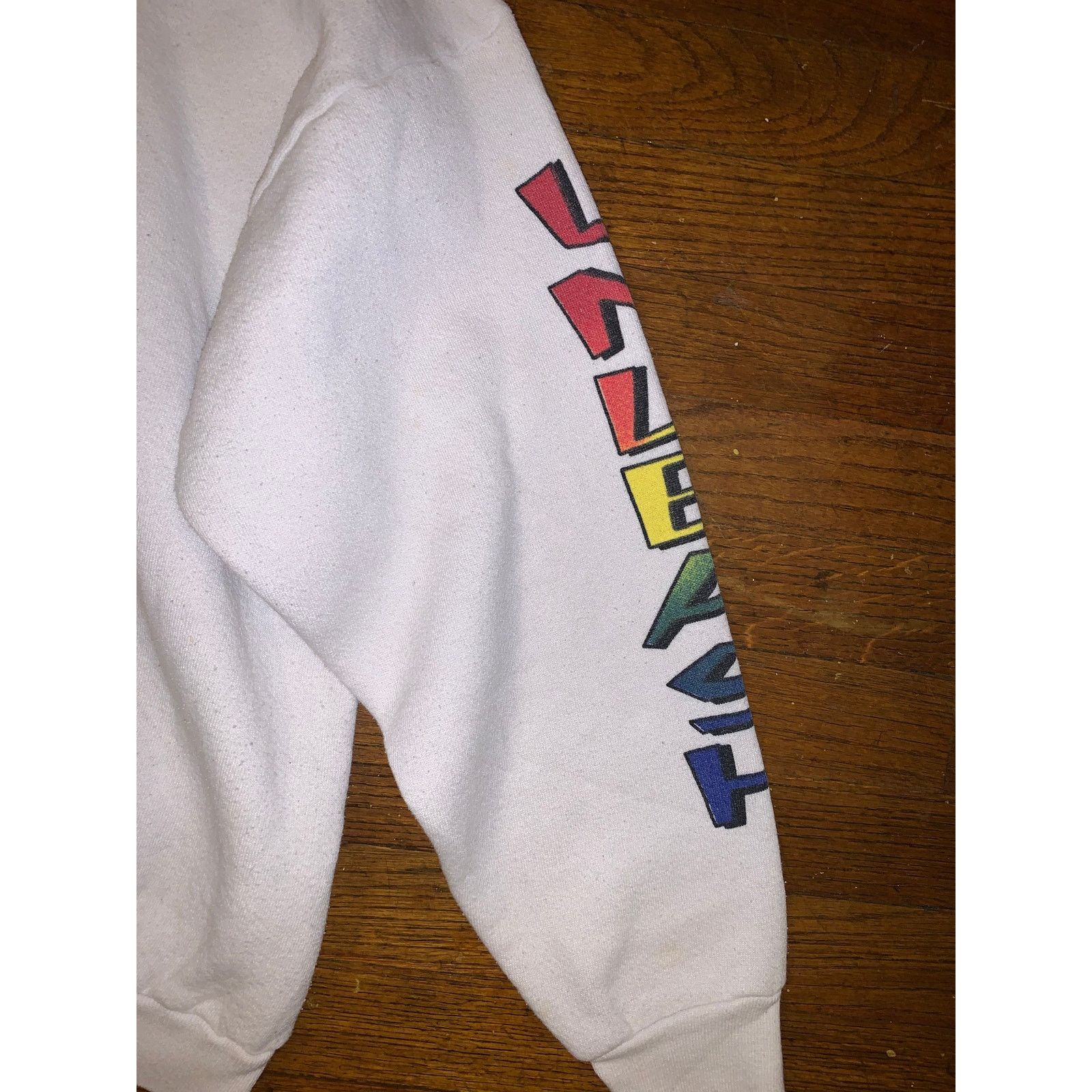 Vintage Vintage Looney Tunes Taz Sweater White L/M Size US L / EU 52-54 / 3 - 9 Thumbnail