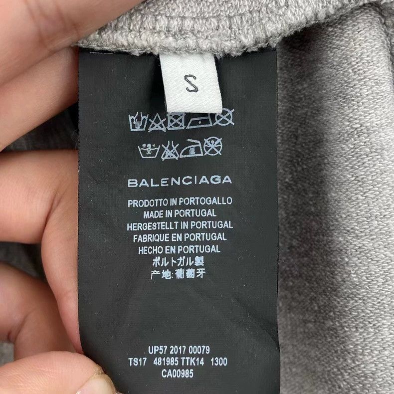 Balenciaga Balenciaga Grey small logo letter hoodie 2501-Nextarrow Size US S / EU 44-46 / 1 - 4 Thumbnail