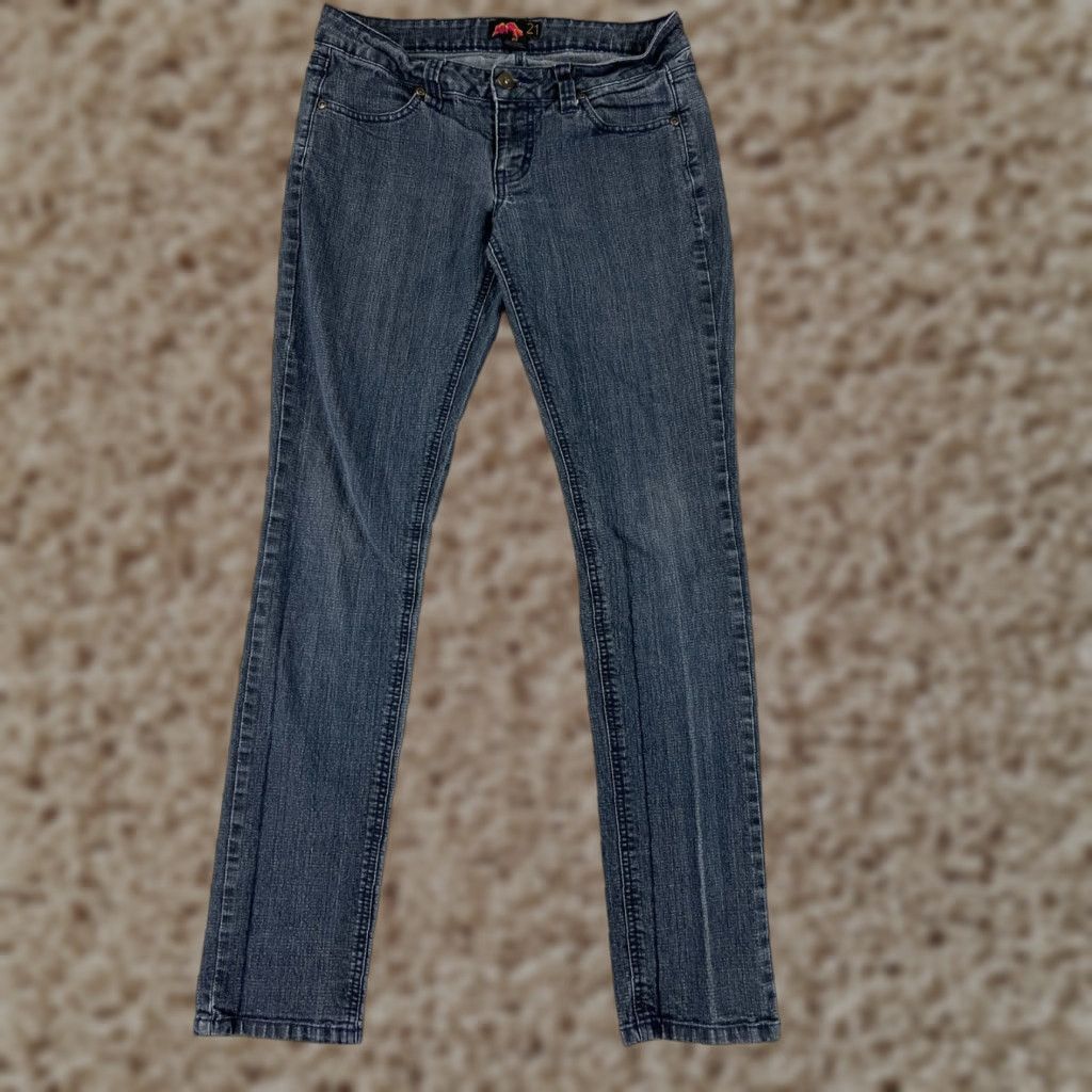 Forever 21 FOREVER 21 Jeans Womens 27 Black Denim Skinny Low Rise 26x30 Cotton Blend 5-Pocket Size 27" / US 4 / IT 40 - 1 Thumbnail
