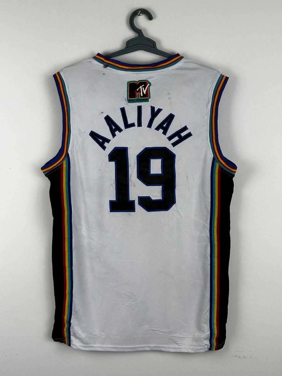 Mtv × NBA × Vintage Vintage 90s Bricklayers Aaliyah 19 Promo Jersey Basketball Size US L / EU 52-54 / 3 - 1 Thumbnail