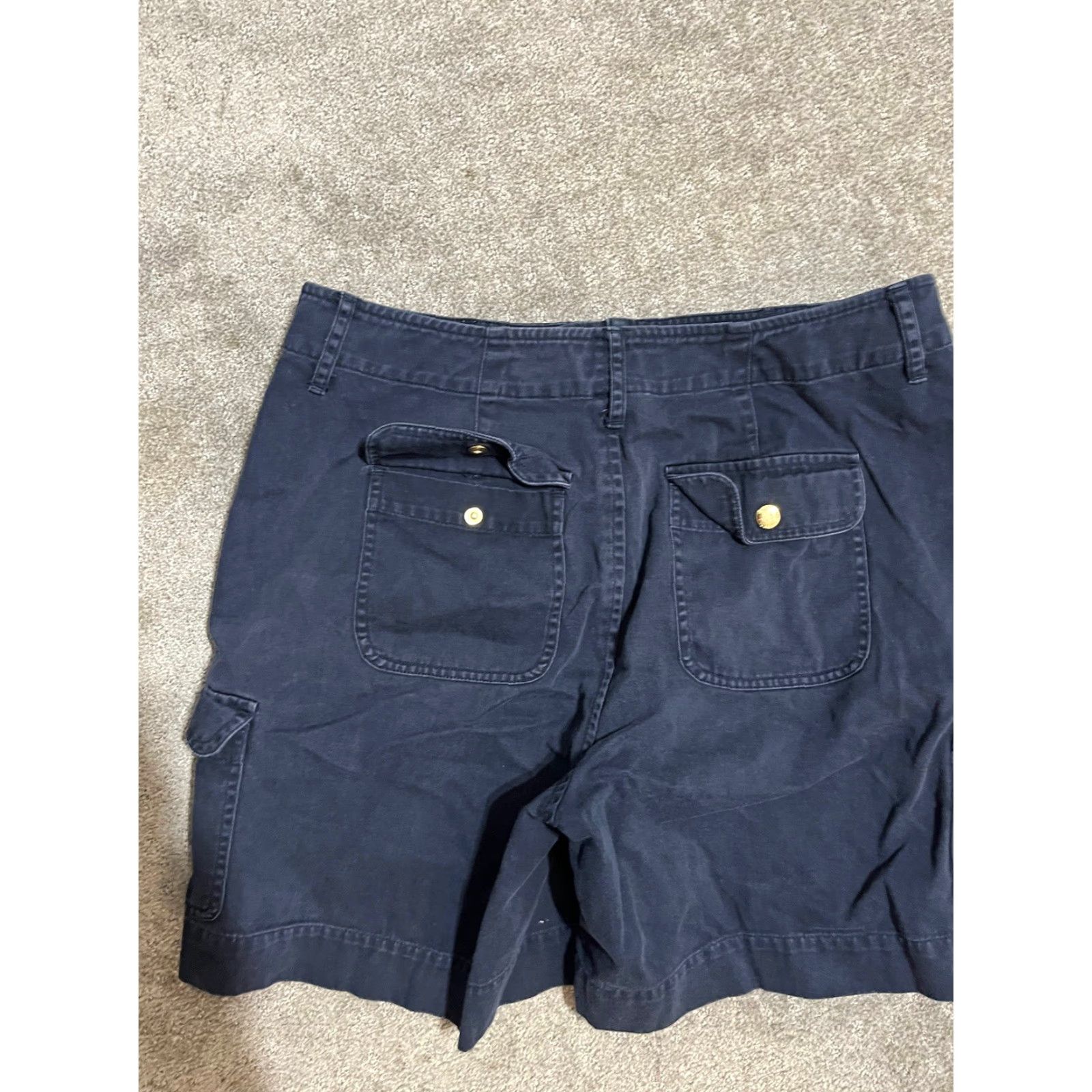 Chaps VINTAGE CHAPS Shorts Woman Navy Gold Buttons Flat Front Cotton 10 Blue/Chino Womens 10 Casual Pockets Size 32" / US 10 / IT 46 - 2 Thumbnail