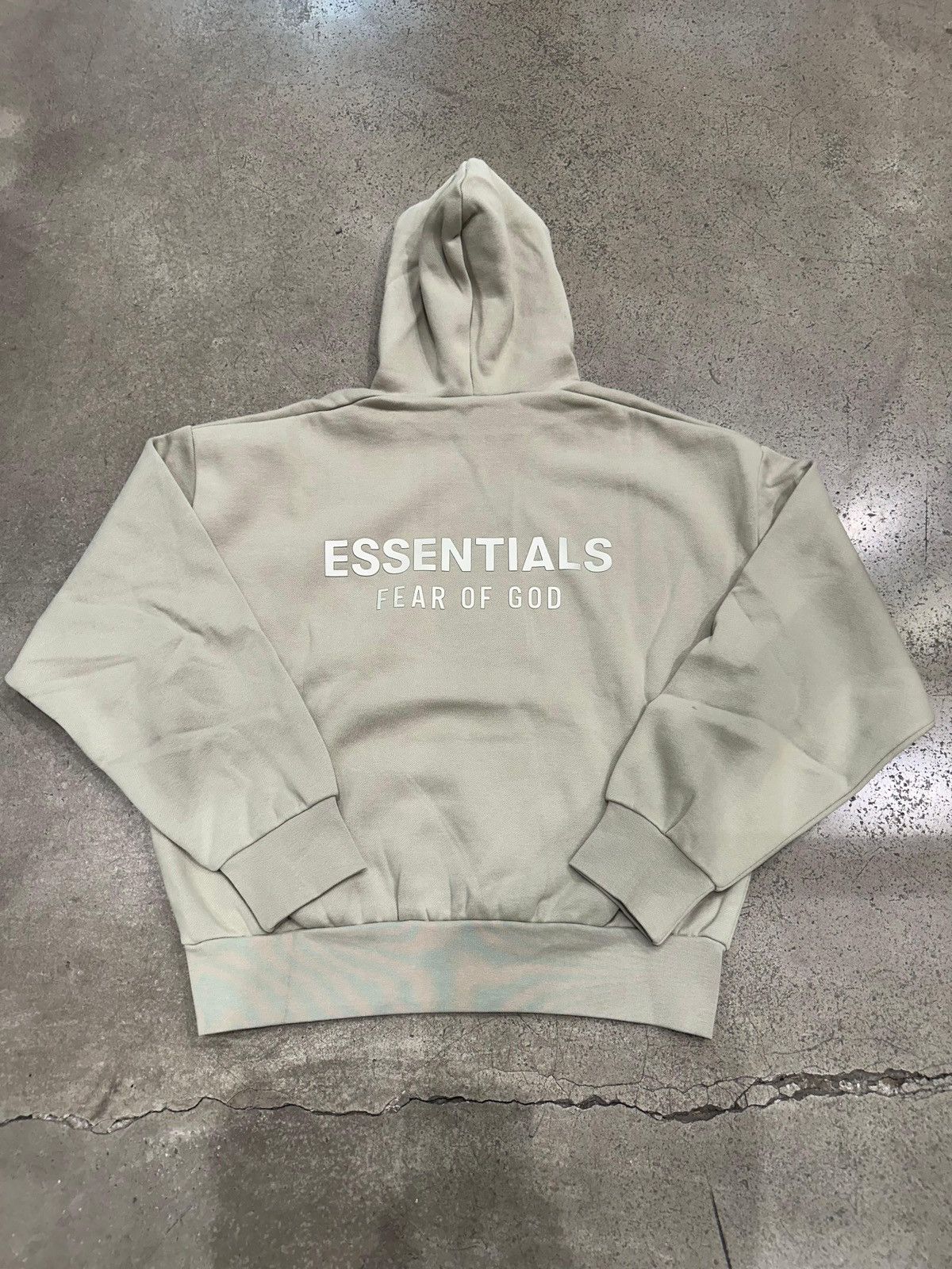 Essentials ESSENTIALS - Classic Fleece Hoodie Abbey Stone Size US S / EU 44-46 / 1 - 2 Thumbnail