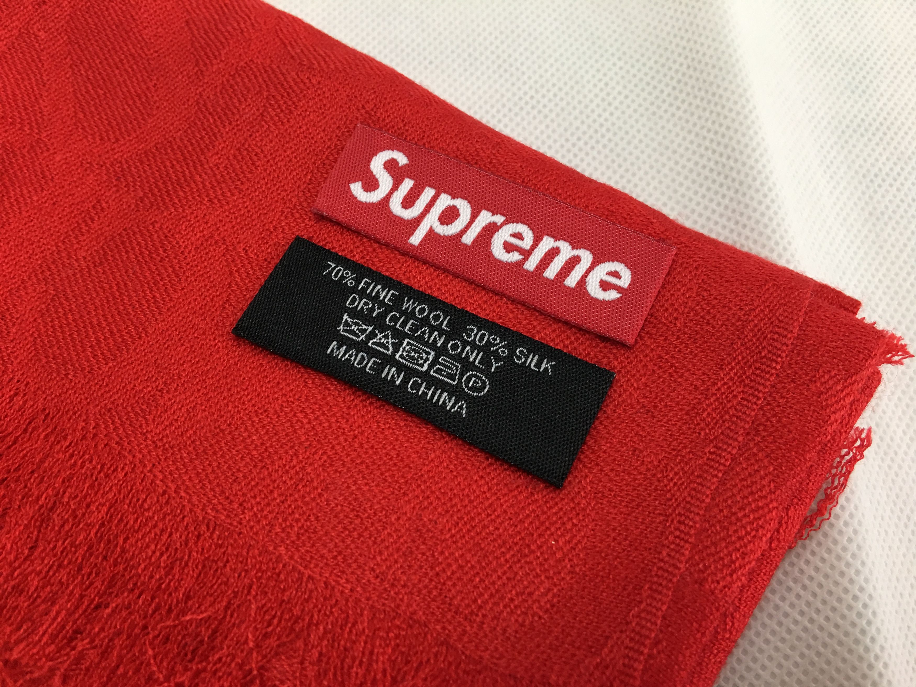 Supreme Supreme Fuck Pattern Wool Scarf Red 17FW Size ONE SIZE - 3 Thumbnail