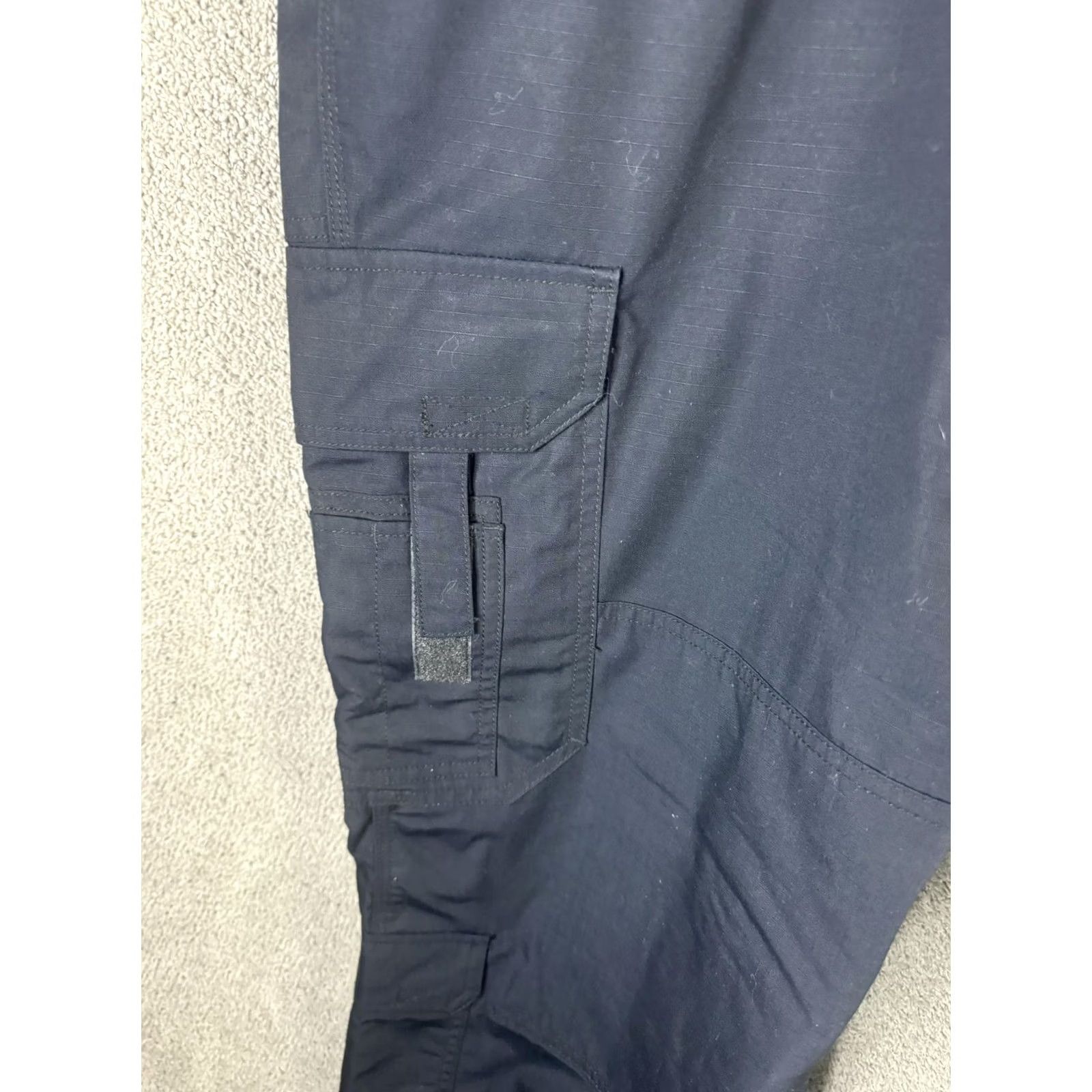 Vintage 5.11 Tactical Pants Mens 44x32 Navy Blue Cargo Ripstop Workwear Outdoor Utility Pants Mens Navy Blue 5.11 Tactical Cargo Ripstop Workwear Size US 44 / EU 60 - 6 Thumbnail