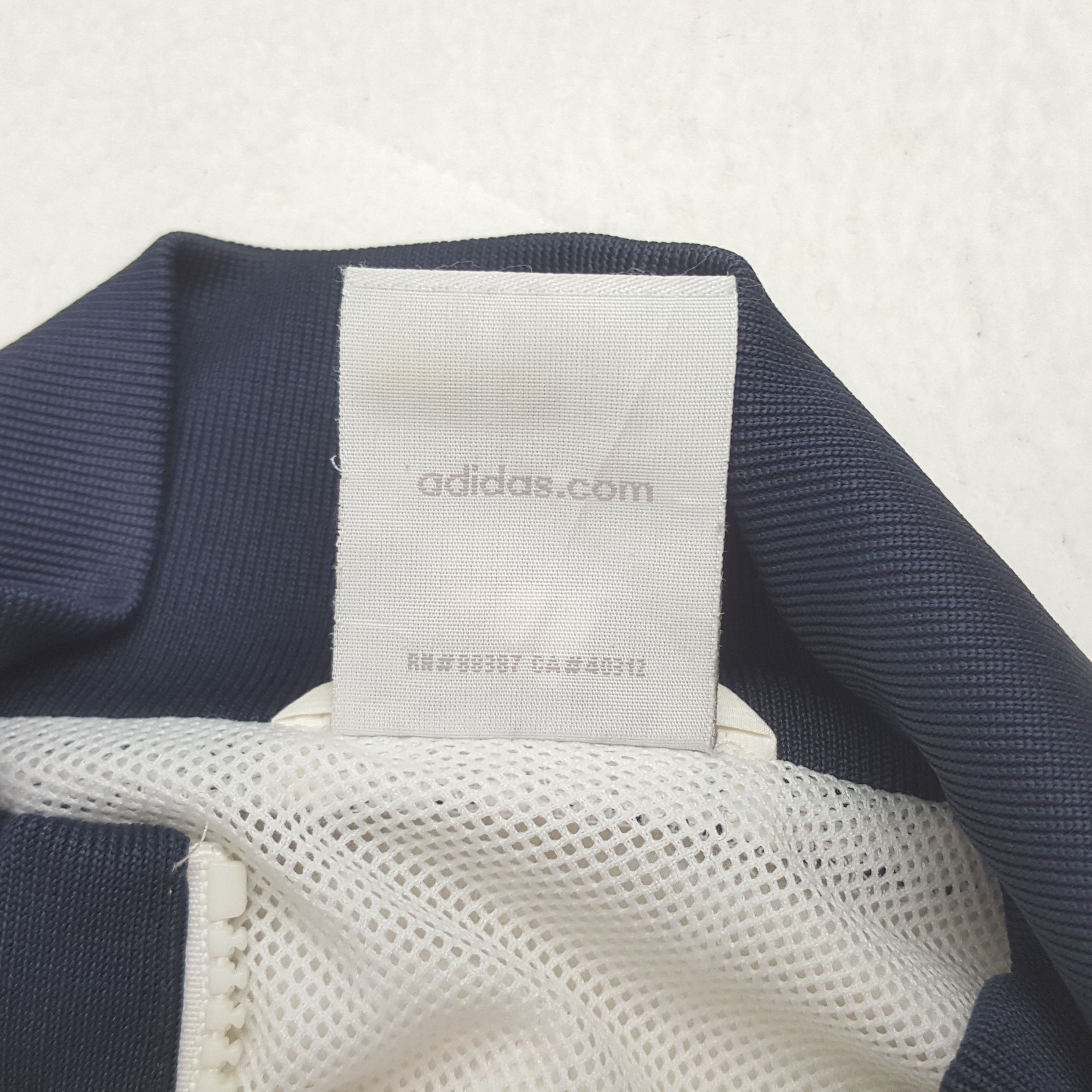 Adidas Vintage Adidas Chelsea UEFA Champion League Jacket RR8 Size US M / EU 48-50 / 2 - 5 Thumbnail