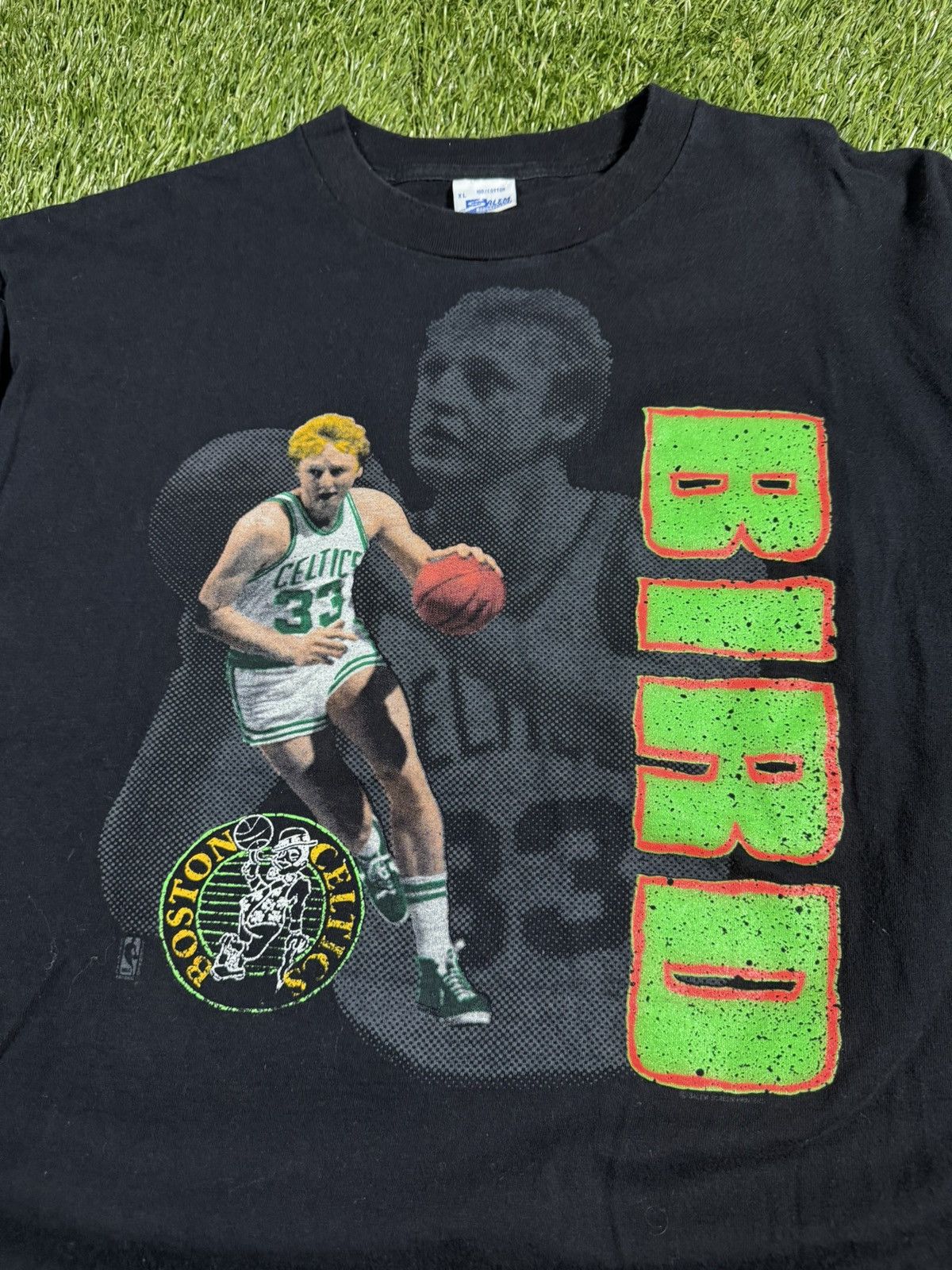 Vintage Vintage 90s Boston Celtics Larry Bird Salem Sportswear Tee Size US XL / EU 56 / 4 - 2 Thumbnail