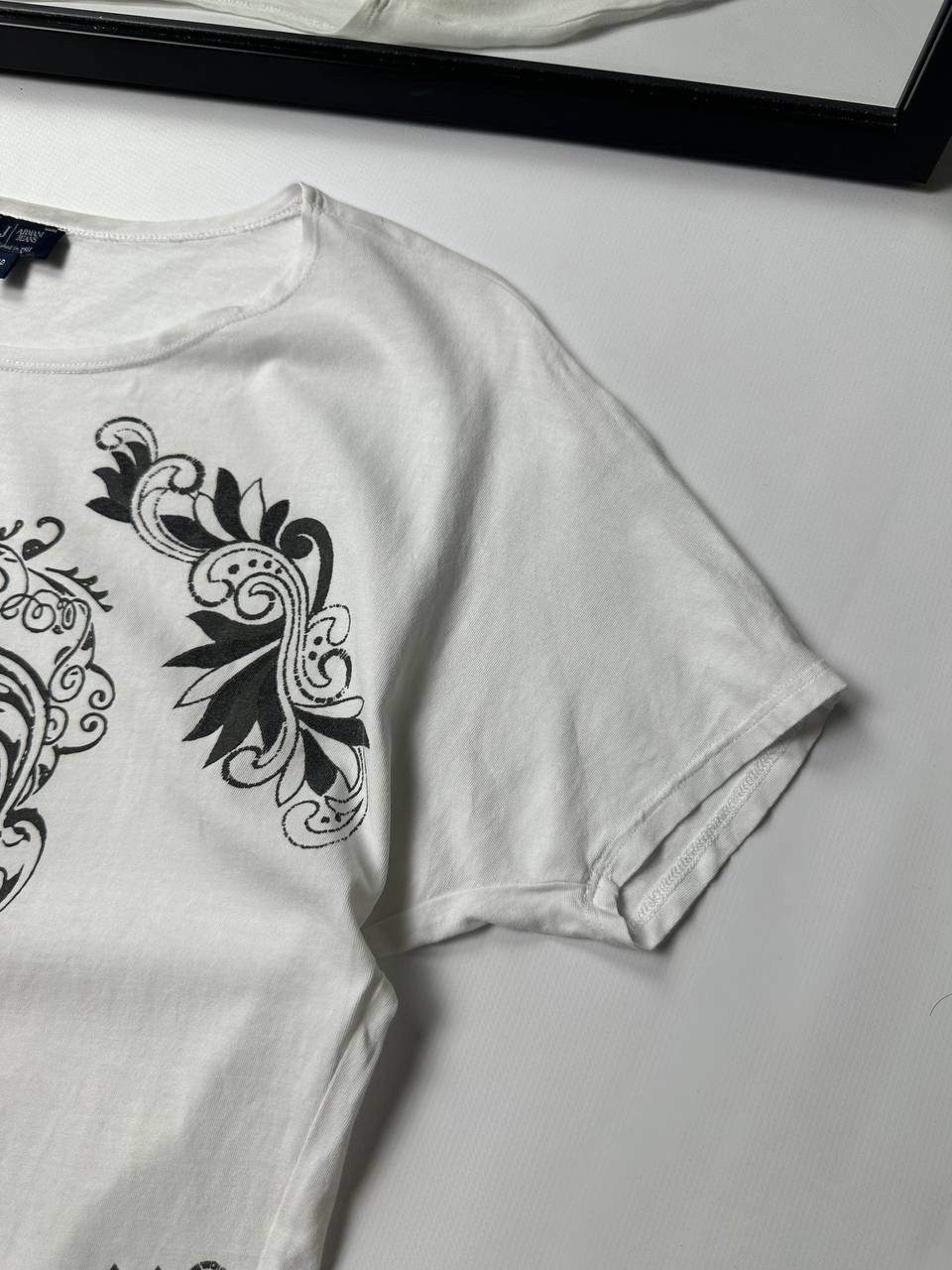 Armani Vintage Armani Womens Tattoo Vibe T Shirt Avant Garde Size S / US 4 / IT 40 - 9 Thumbnail