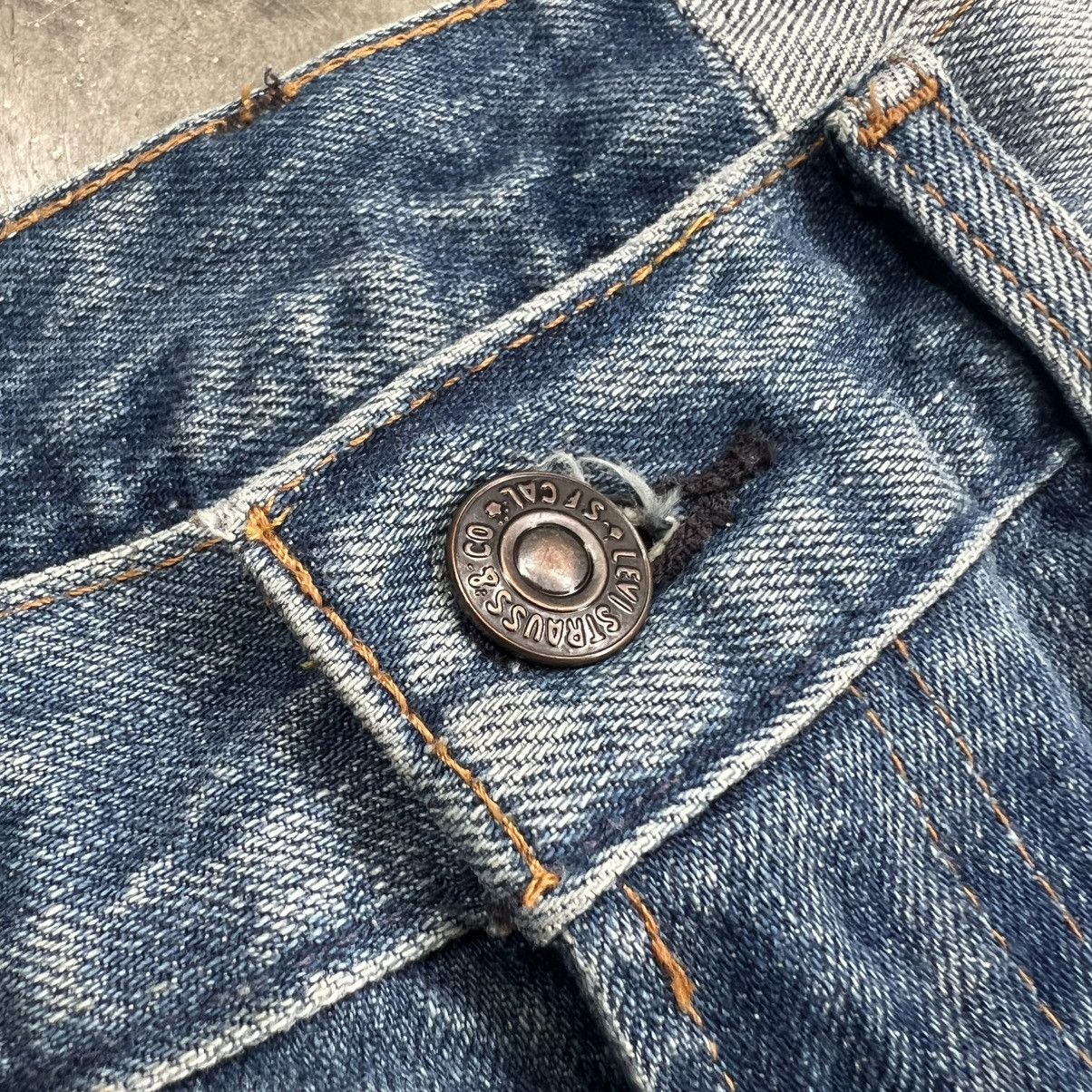Levi's Vintage 70s Levi’s 505-0217 Big E Selvedge Ripped Jeans Size 25" / US 0 / IT 36 - 10 Thumbnail